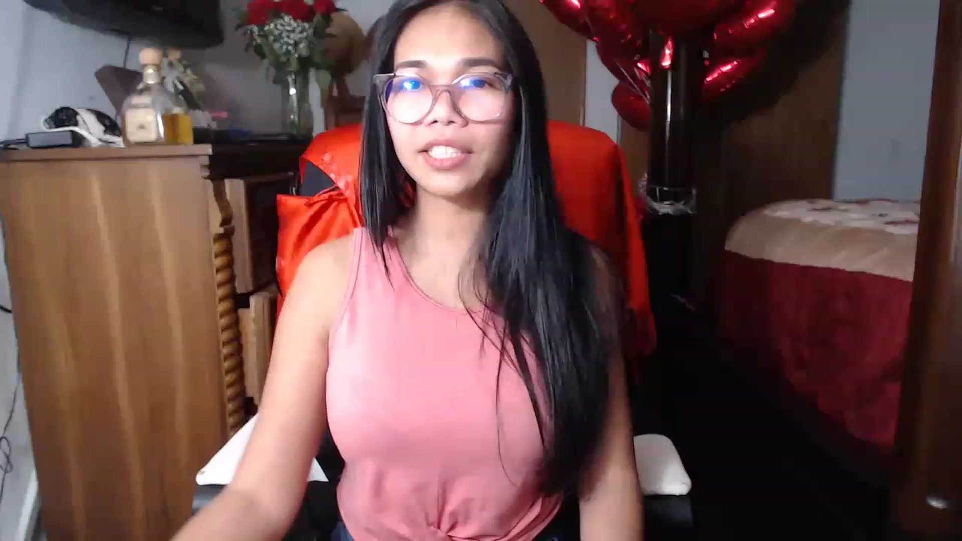 Gallery image thumbnail from Littlekai2023's myfreecams stream on, 02/21/2023, 04:55 image 14 of 20