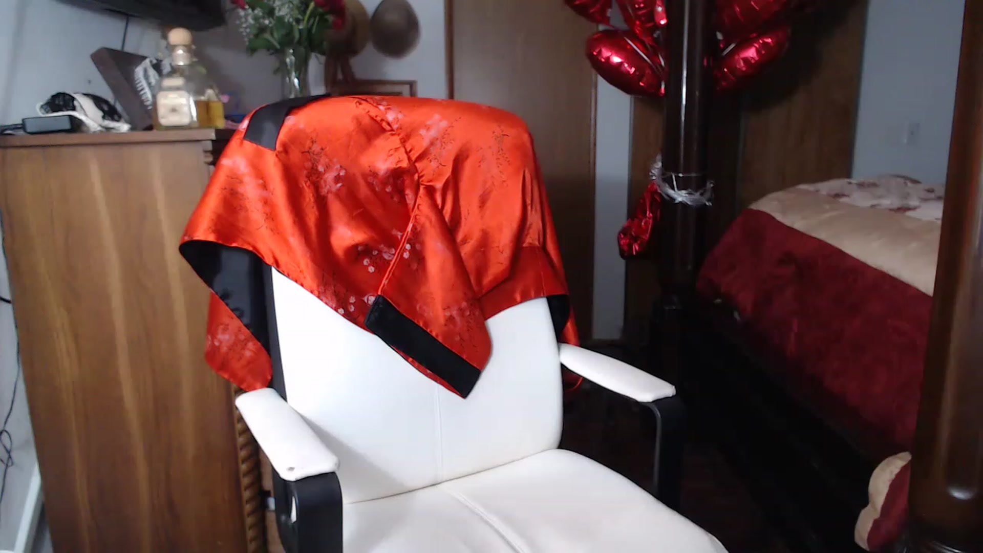 Gallery image thumbnail from Littlekai2023's myfreecams stream on, 02/24/2023, 03:21 image 2 of 20