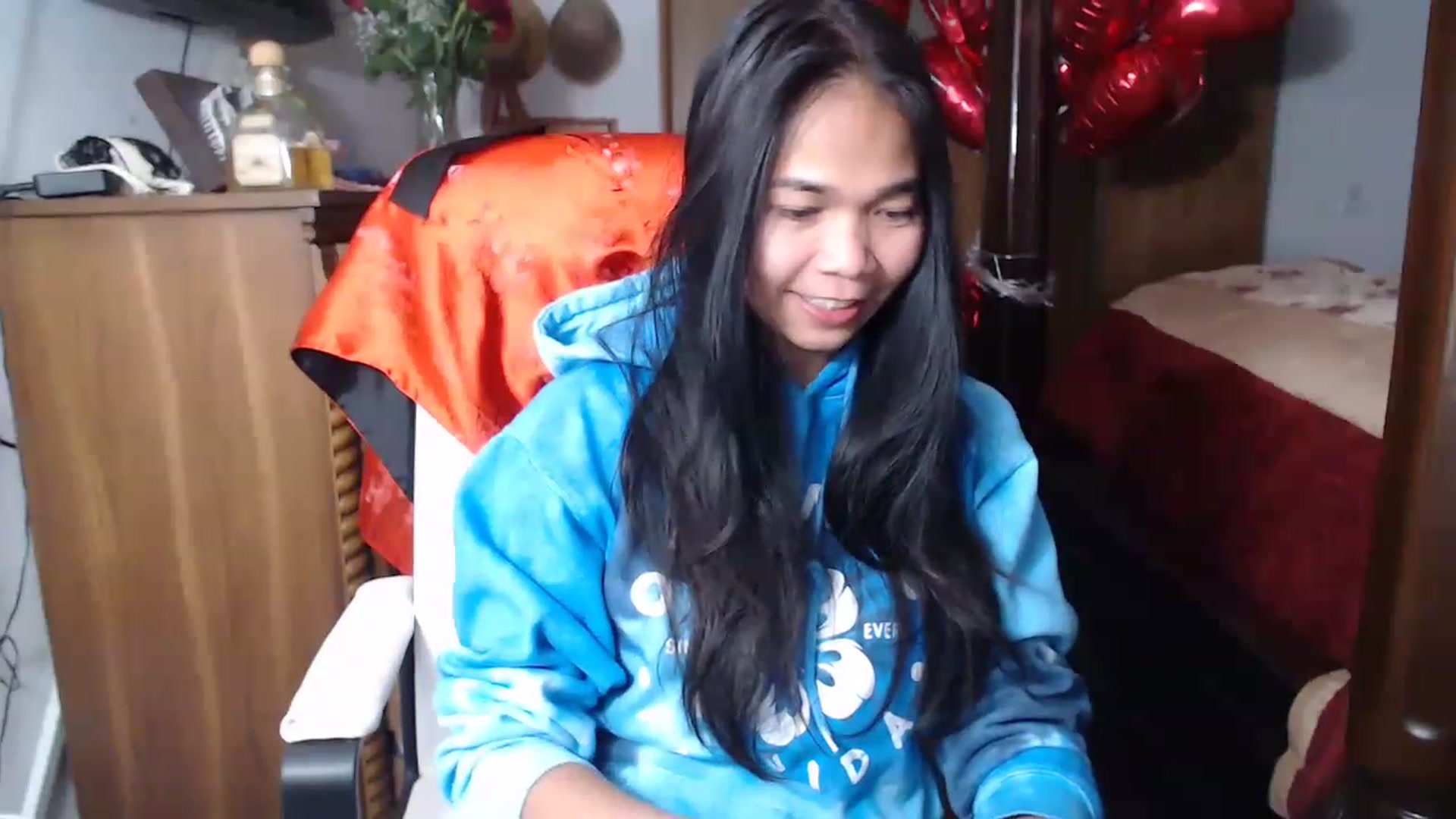 Gallery image thumbnail from Littlekai2023's myfreecams stream on, 02/24/2023, 03:21 image 8 of 20