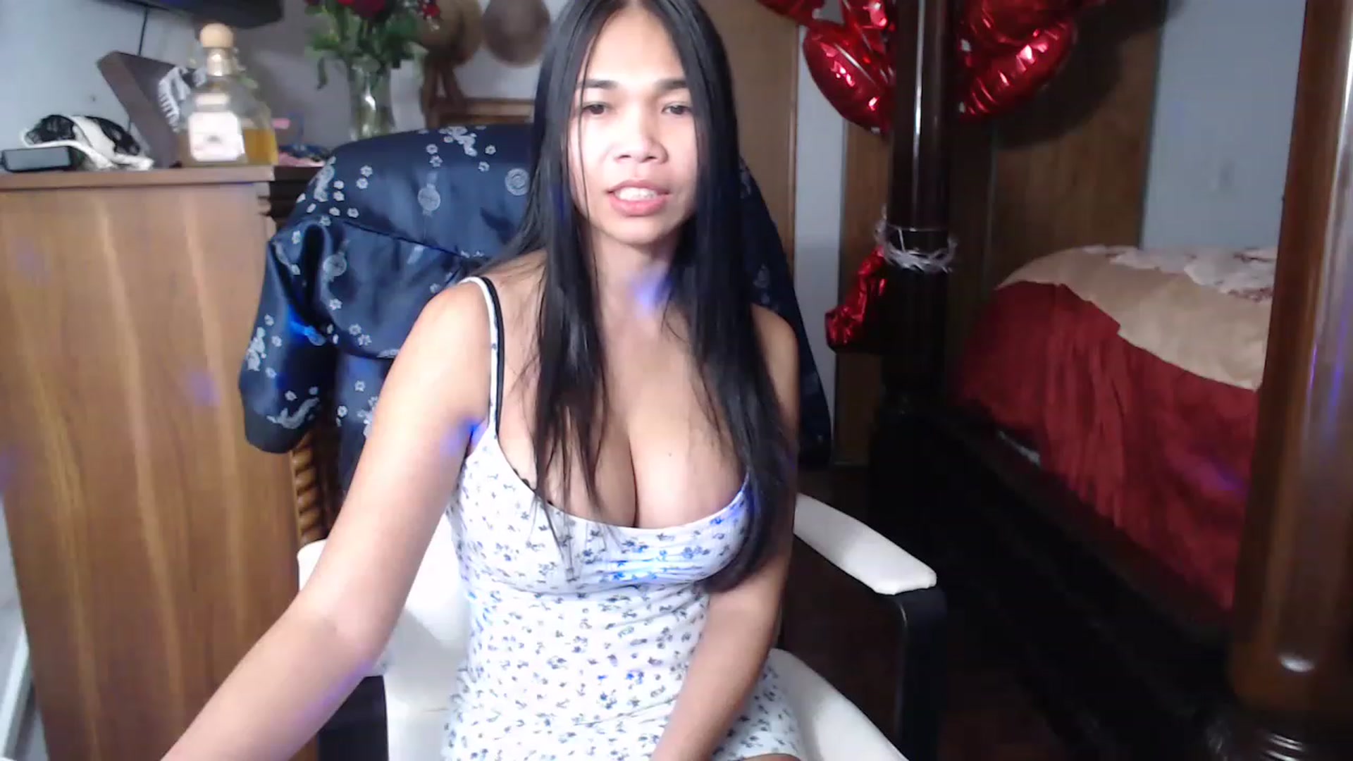 Gallery image thumbnail from Littlekai2023's myfreecams stream on, 02/25/2023, 02:22 image 18 of 20