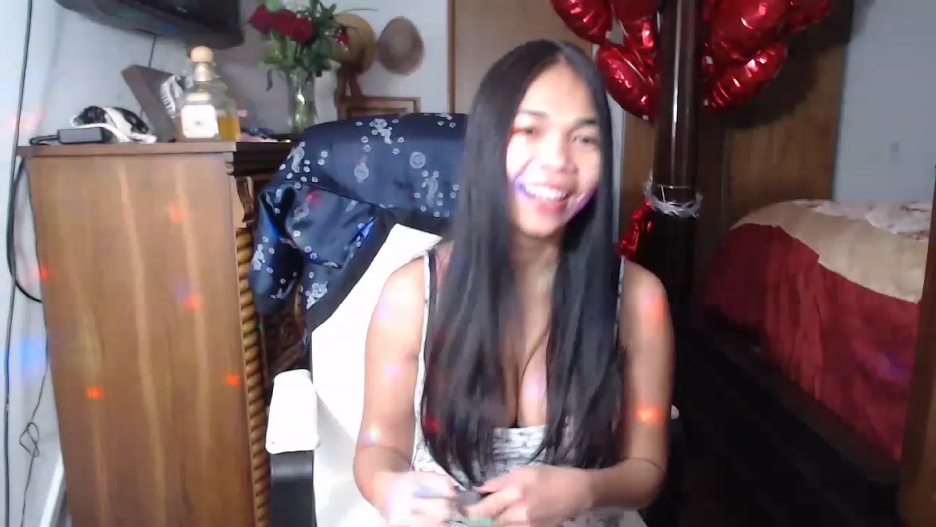 Gallery image thumbnail from Littlekai2023's myfreecams stream on, 02/25/2023, 02:22 image 10 of 20