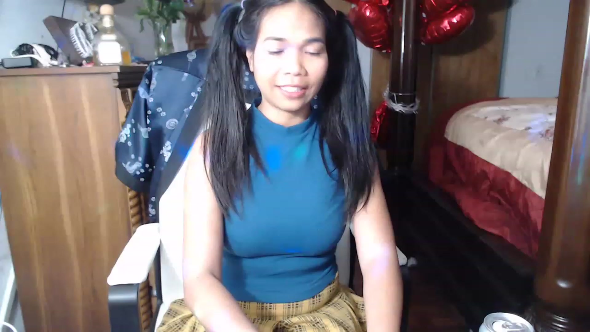 Gallery image thumbnail from Littlekai2023's myfreecams stream on, 02/26/2023, 04:47 image 7 of 20