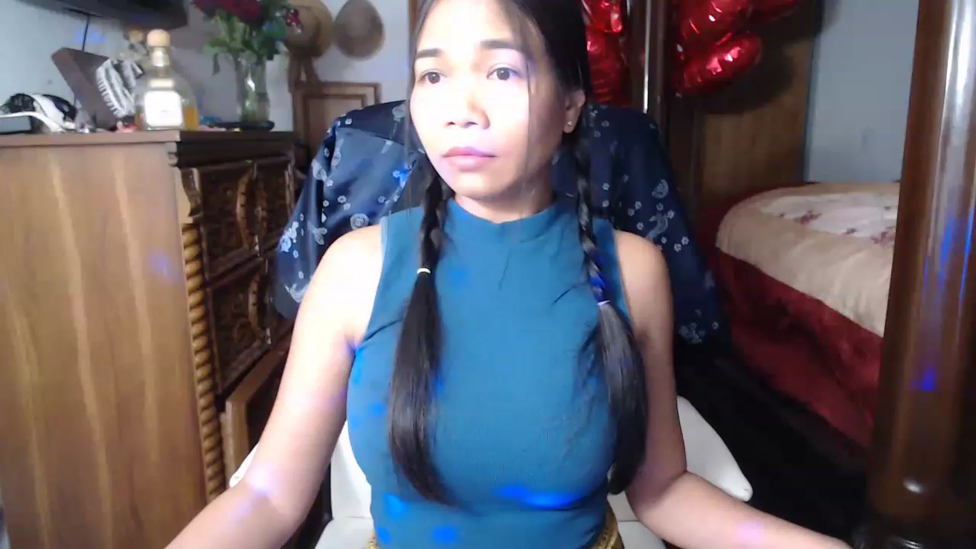 Gallery image thumbnail from Littlekai2023's myfreecams stream on, 02/26/2023, 04:47 image 3 of 20