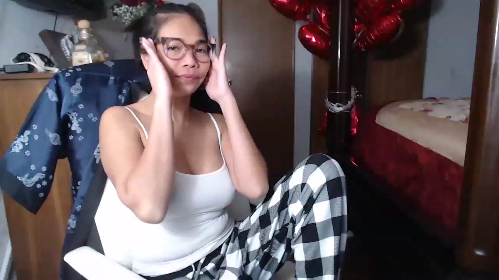 Gallery image thumbnail from Littlekai2023's myfreecams stream on, 02/26/2023, 17:24 image 20 of 20
