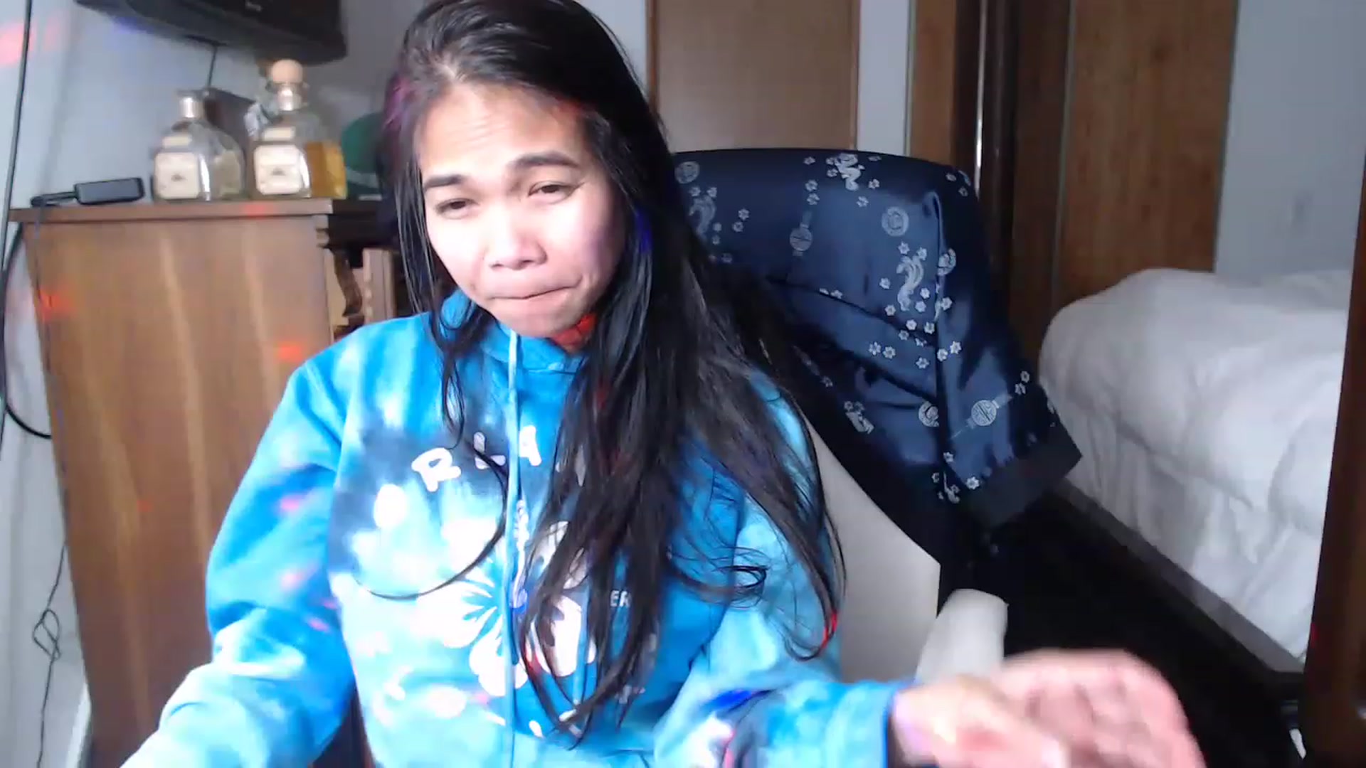 Gallery image thumbnail from Littlekai2023's myfreecams stream on, 03/15/2023, 04:13 image 19 of 20