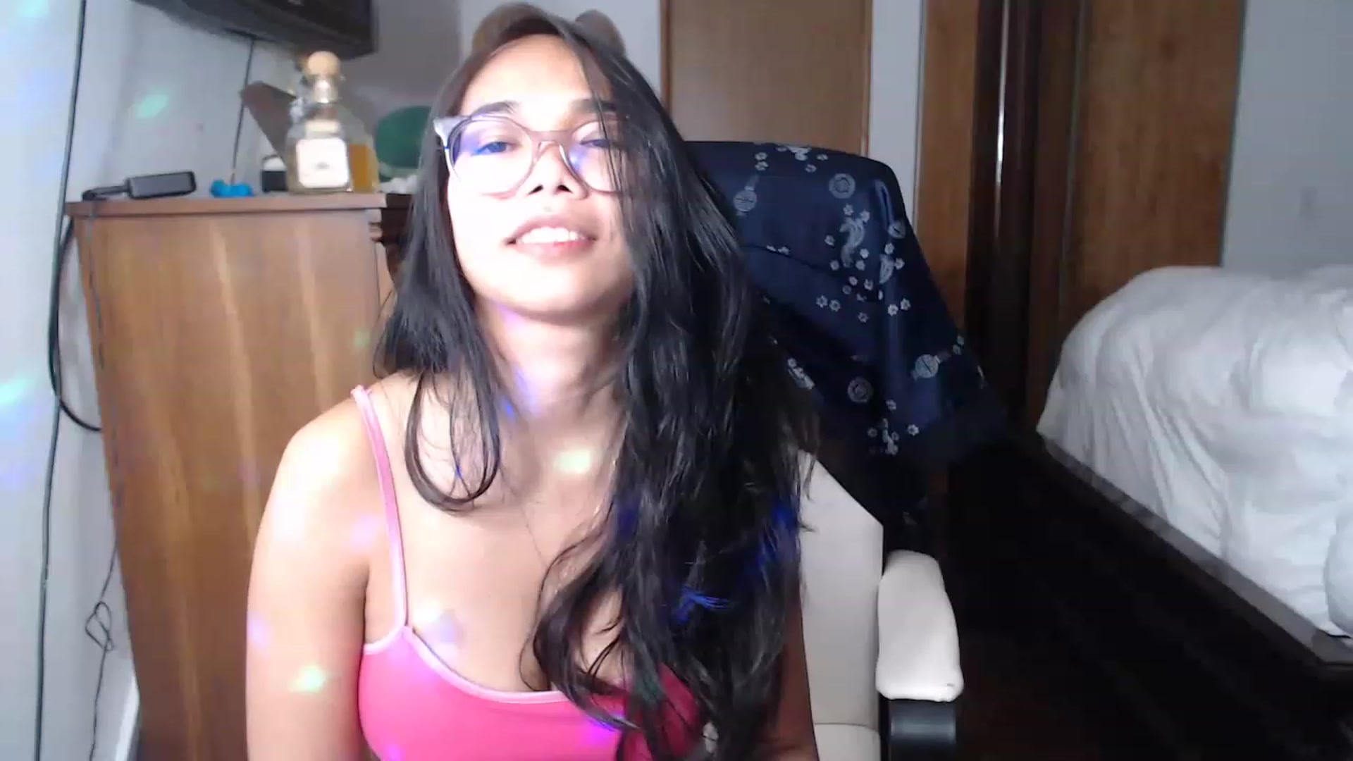 Gallery image thumbnail from Littlekai2023's myfreecams stream on, 03/17/2023, 02:20 image 9 of 20