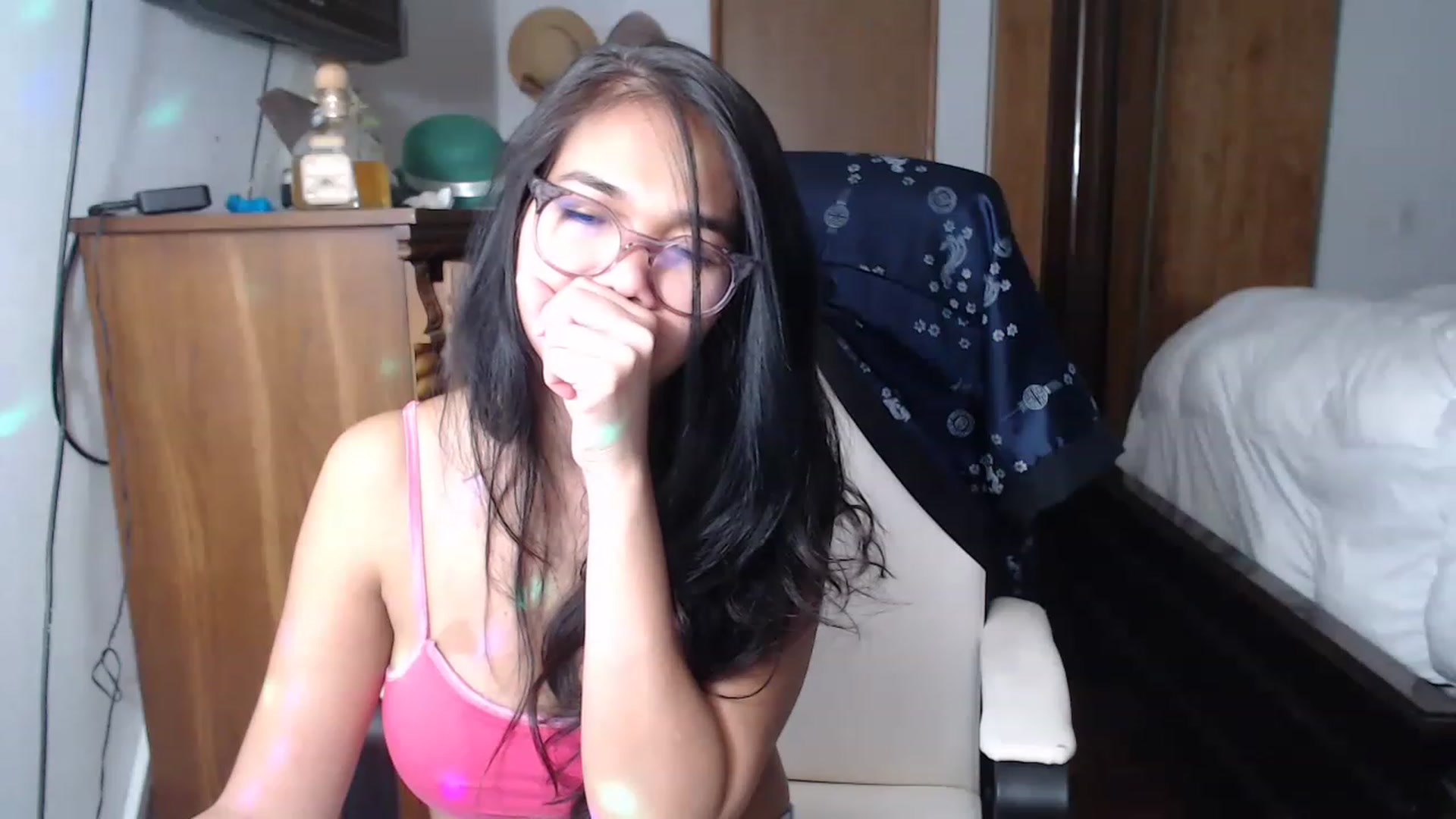 Gallery image thumbnail from Littlekai2023's myfreecams stream on, 03/17/2023, 02:20 image 12 of 20