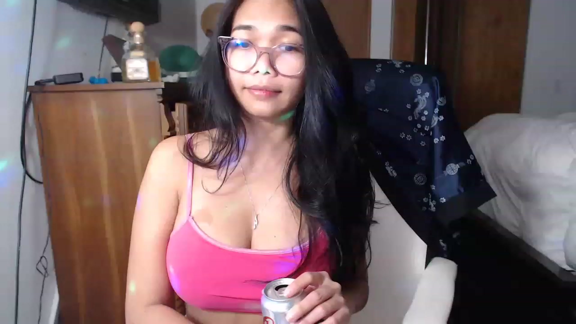 Gallery image thumbnail from Littlekai2023's myfreecams stream on, 03/17/2023, 02:20 image 6 of 20