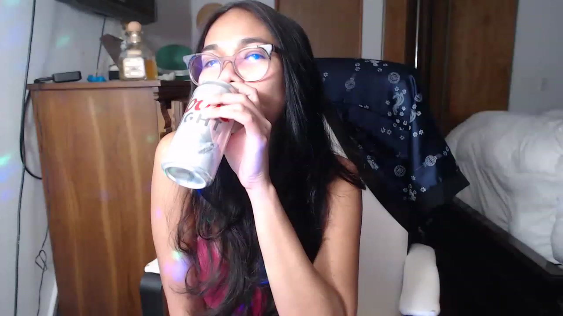 Gallery image thumbnail from Littlekai2023's myfreecams stream on, 03/17/2023, 02:20 image 2 of 20