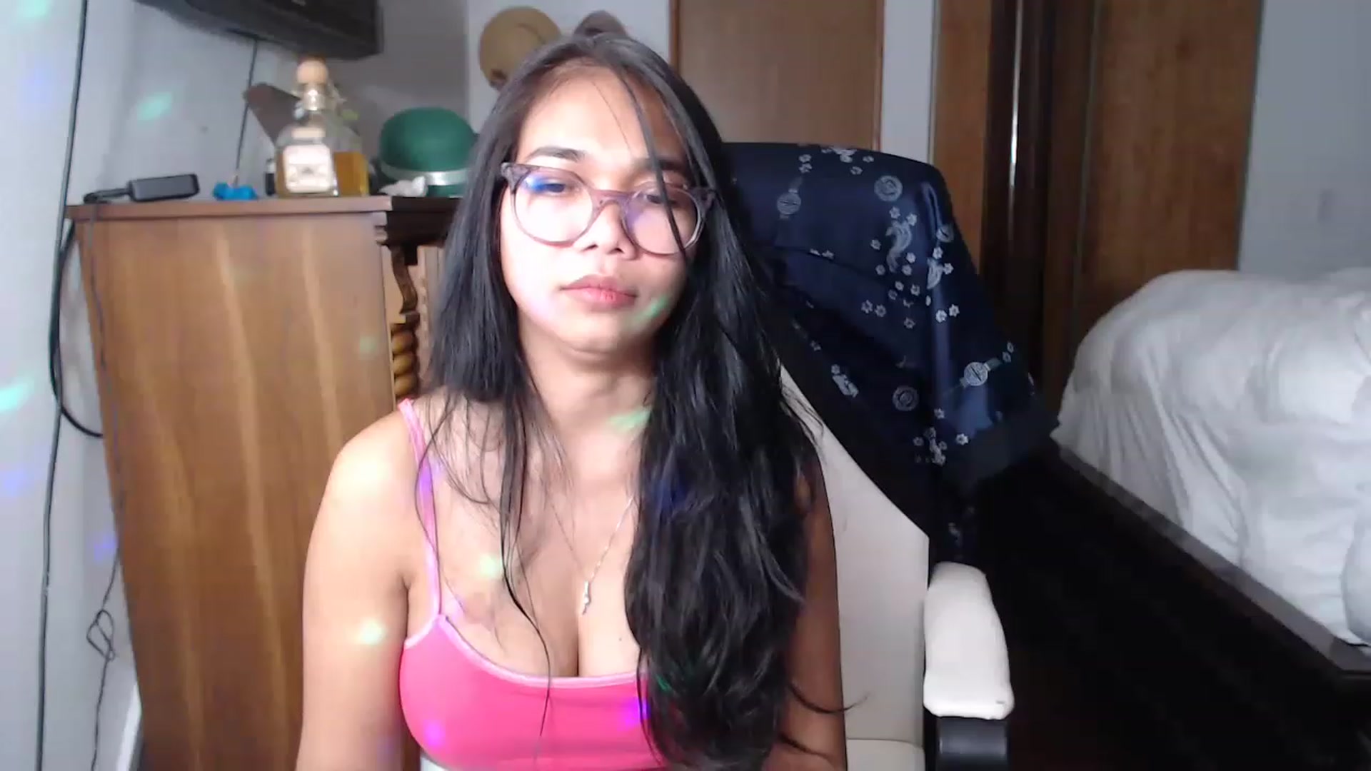 Gallery image thumbnail from Littlekai2023's myfreecams stream on, 03/17/2023, 02:20 image 10 of 20