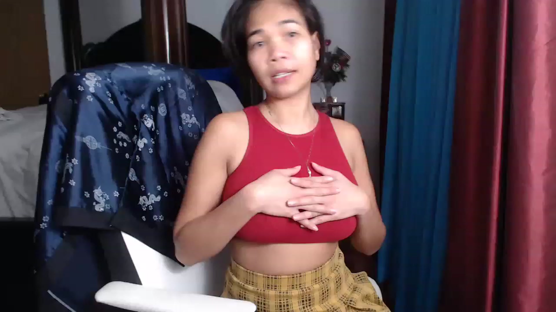 Gallery image thumbnail from Littlekai2023's myfreecams stream on, 03/18/2023, 20:50 image 10 of 20
