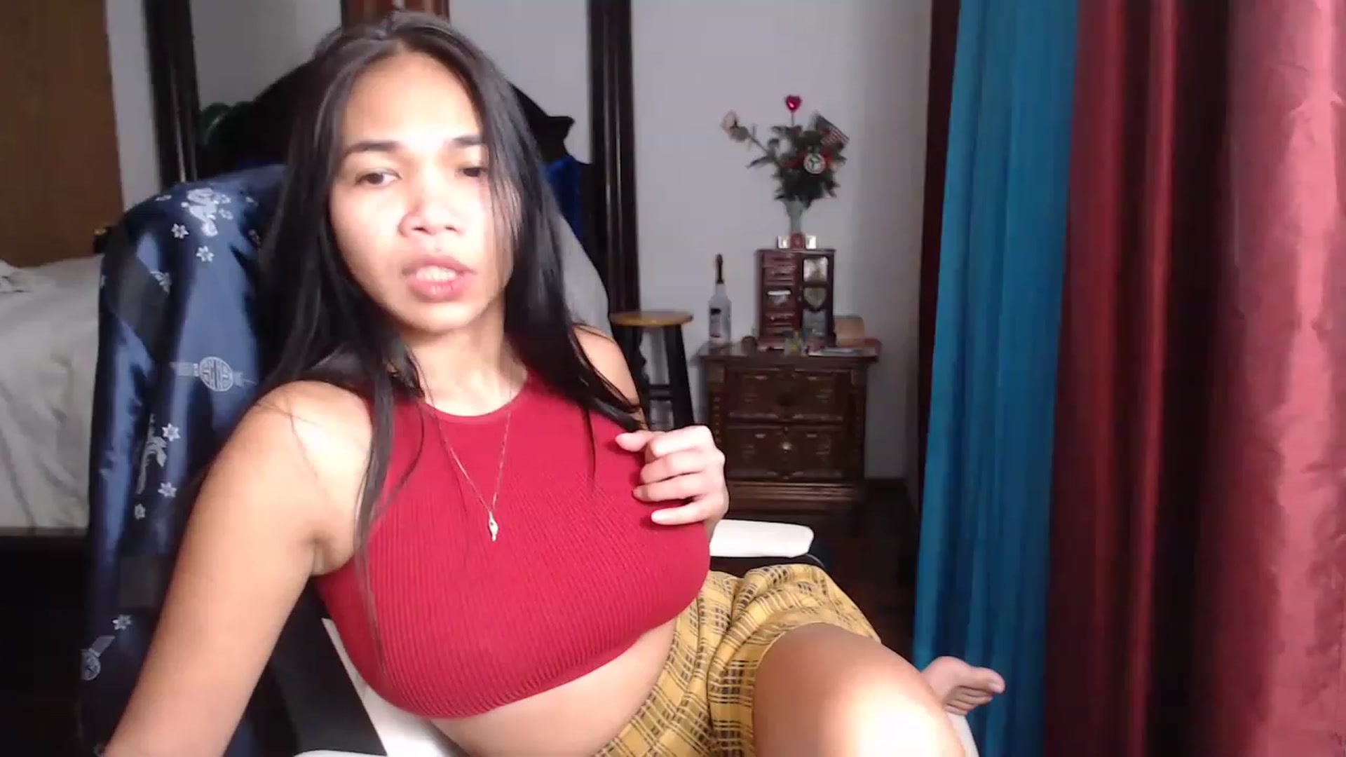 Gallery image thumbnail from Littlekai2023's myfreecams stream on, 03/18/2023, 20:50 image 4 of 20
