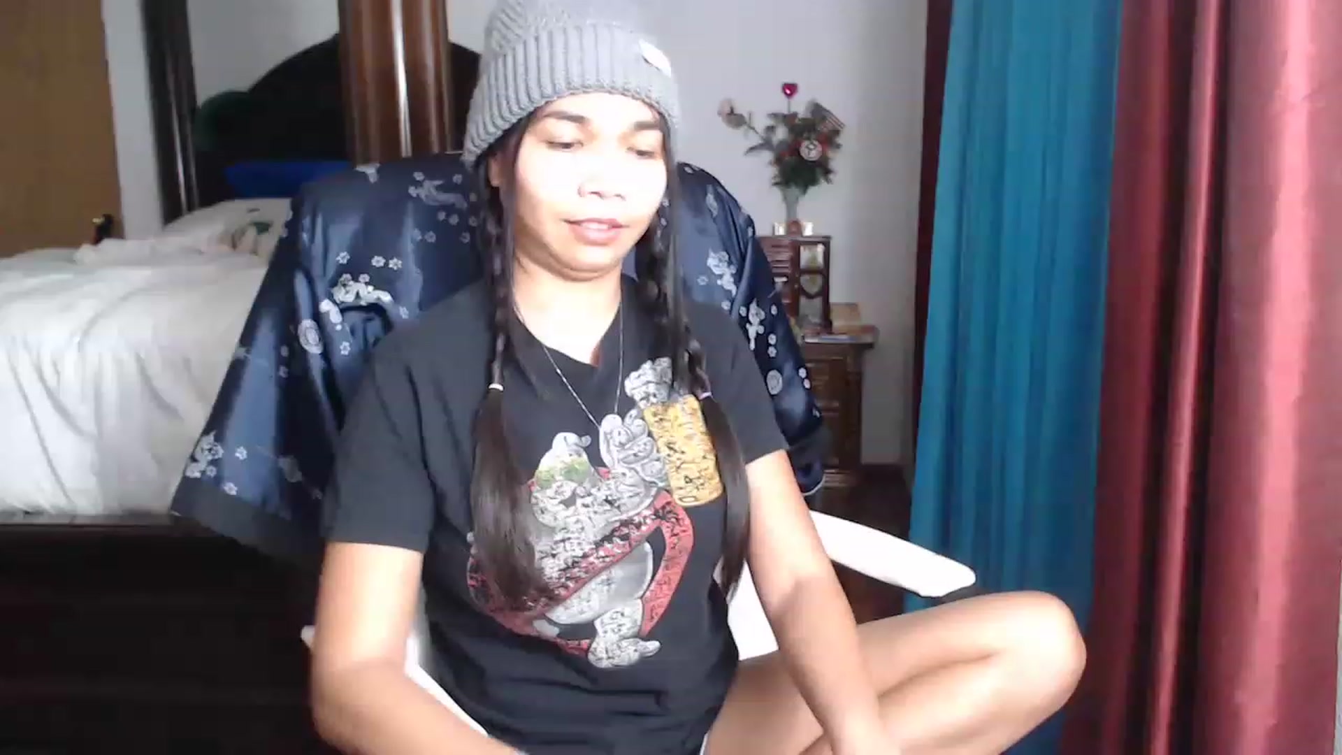 Gallery image thumbnail from Littlekai2023's myfreecams stream on, 03/20/2023, 04:02 image 1 of 20