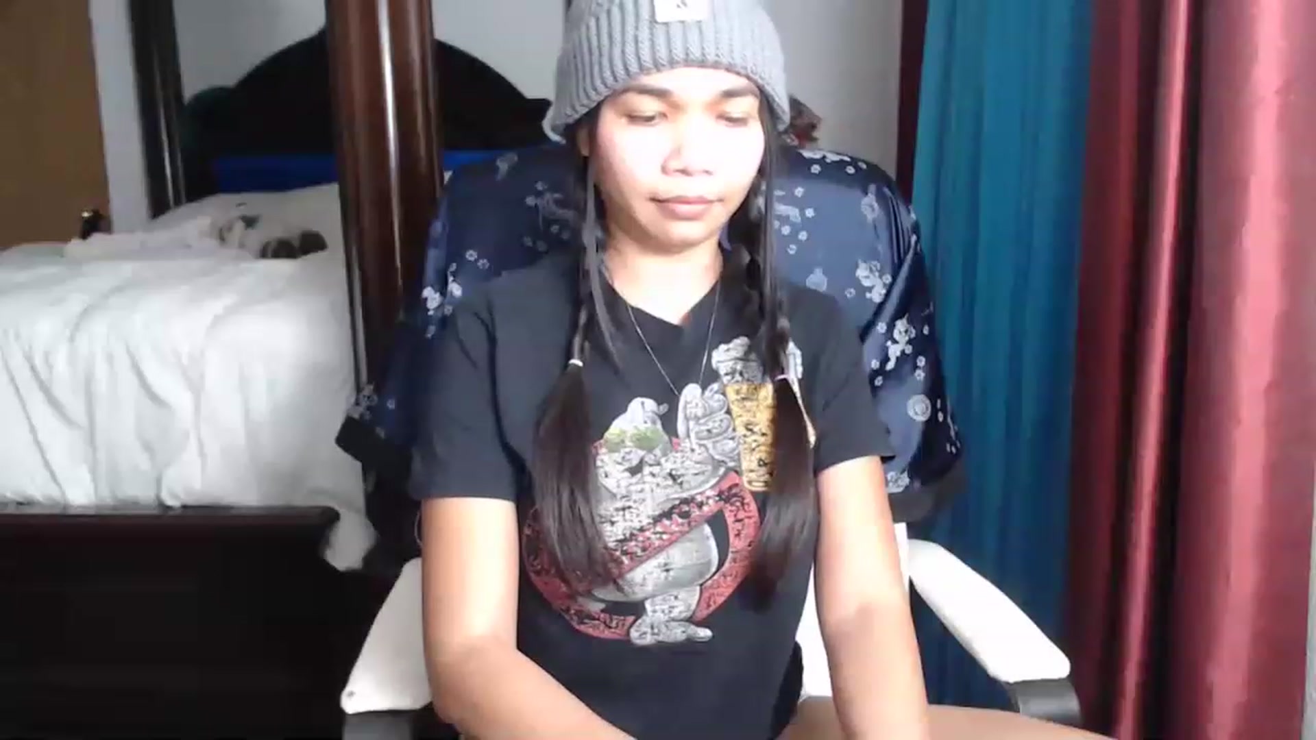 Gallery image thumbnail from Littlekai2023's myfreecams stream on, 03/20/2023, 04:02 image 19 of 20