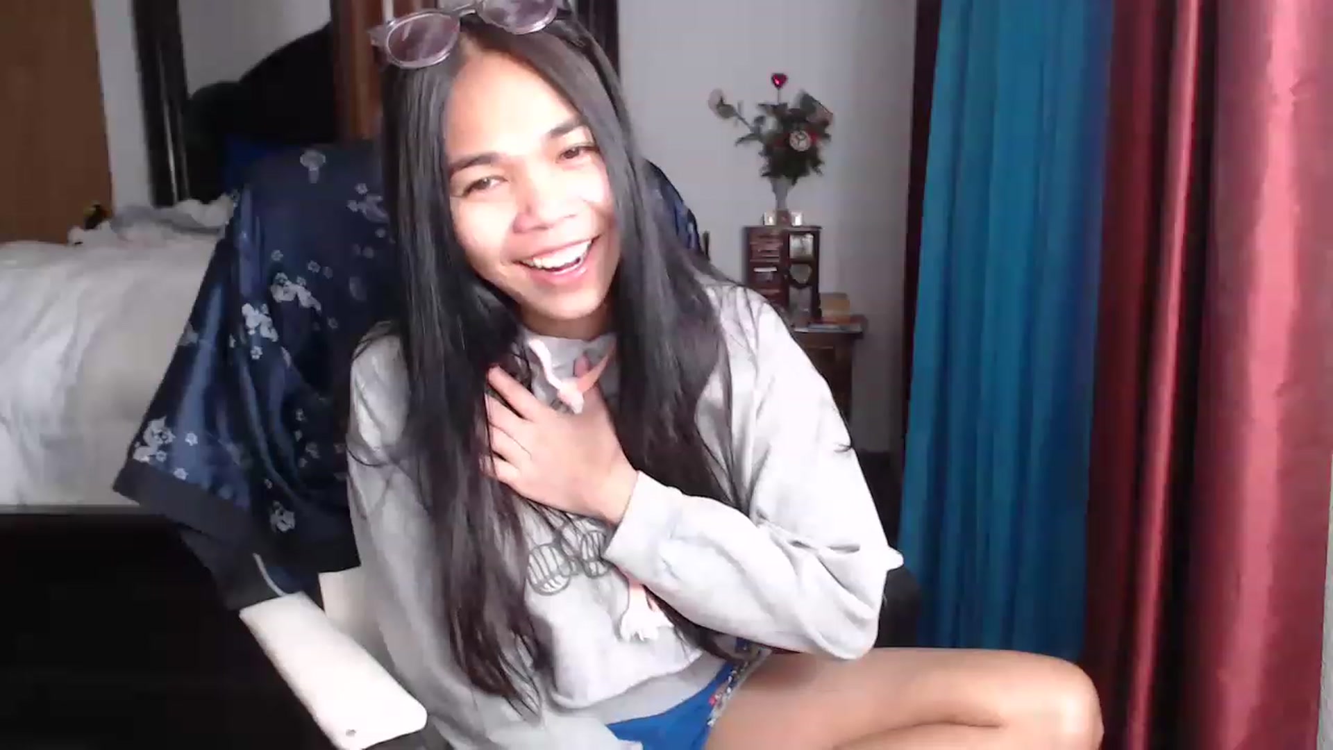 Gallery image thumbnail from Littlekai2023's myfreecams stream on, 03/20/2023, 23:04 image 5 of 20
