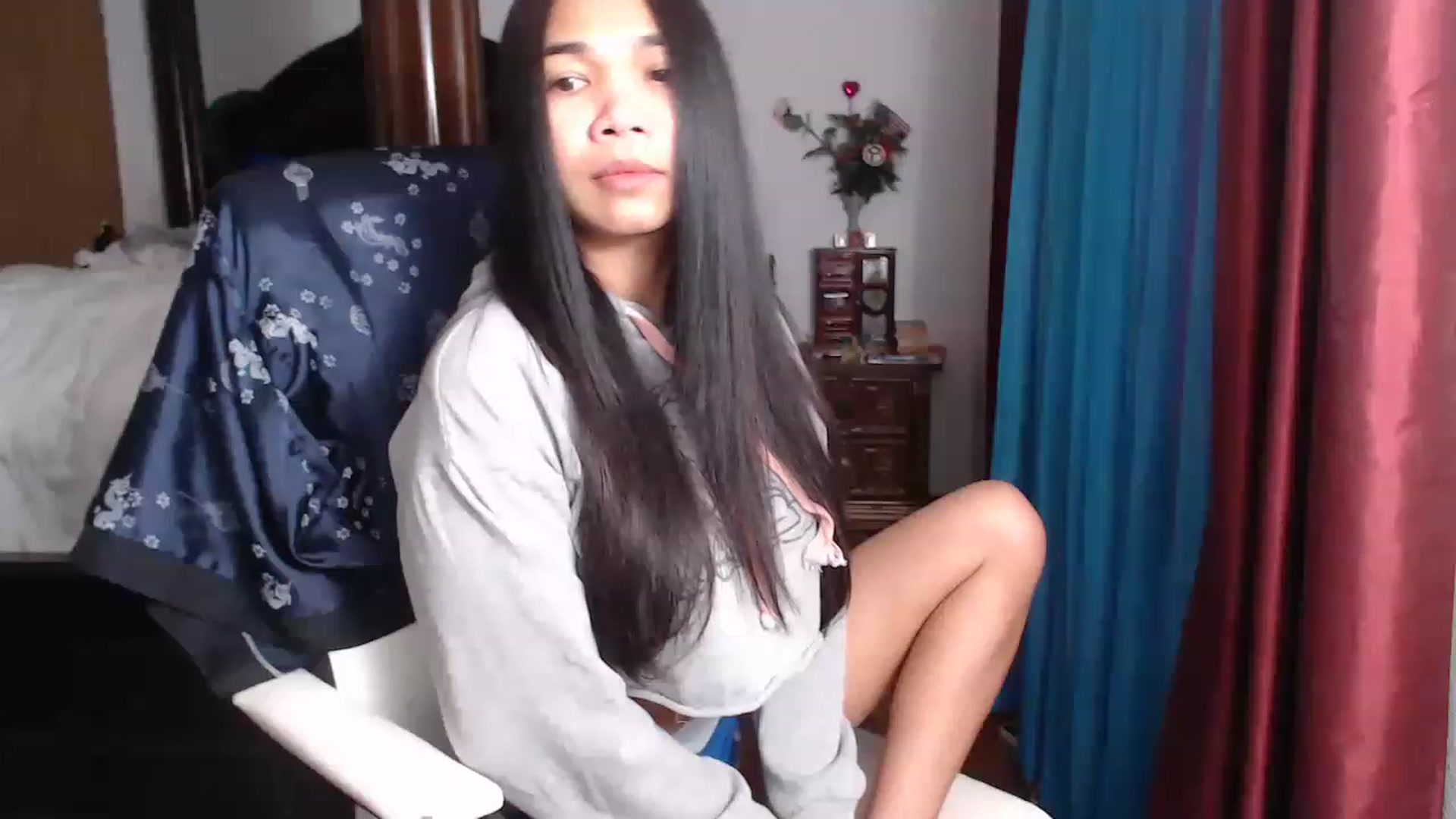 Gallery image thumbnail from Littlekai2023's myfreecams stream on, 03/20/2023, 23:04 image 7 of 20