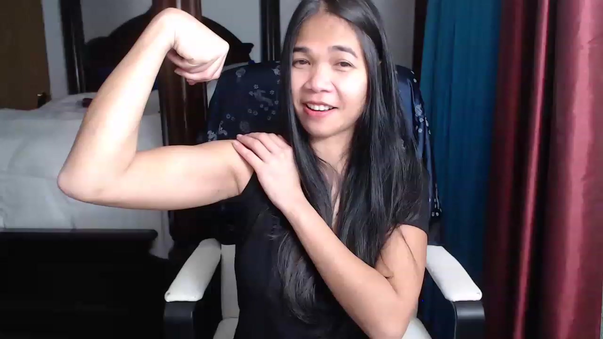 Gallery image thumbnail from Littlekai2023's myfreecams stream on, 03/21/2023, 06:02 image 7 of 20