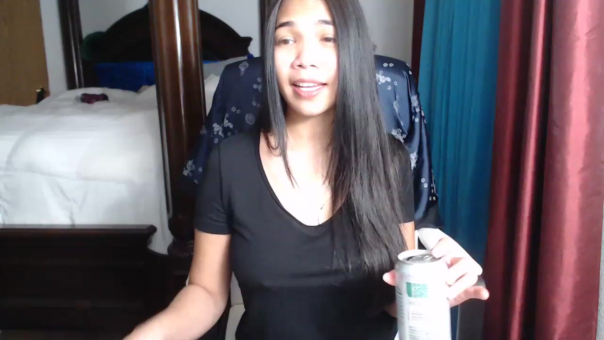Gallery image thumbnail from Littlekai2023's myfreecams stream on, 03/21/2023, 06:02 image 11 of 20