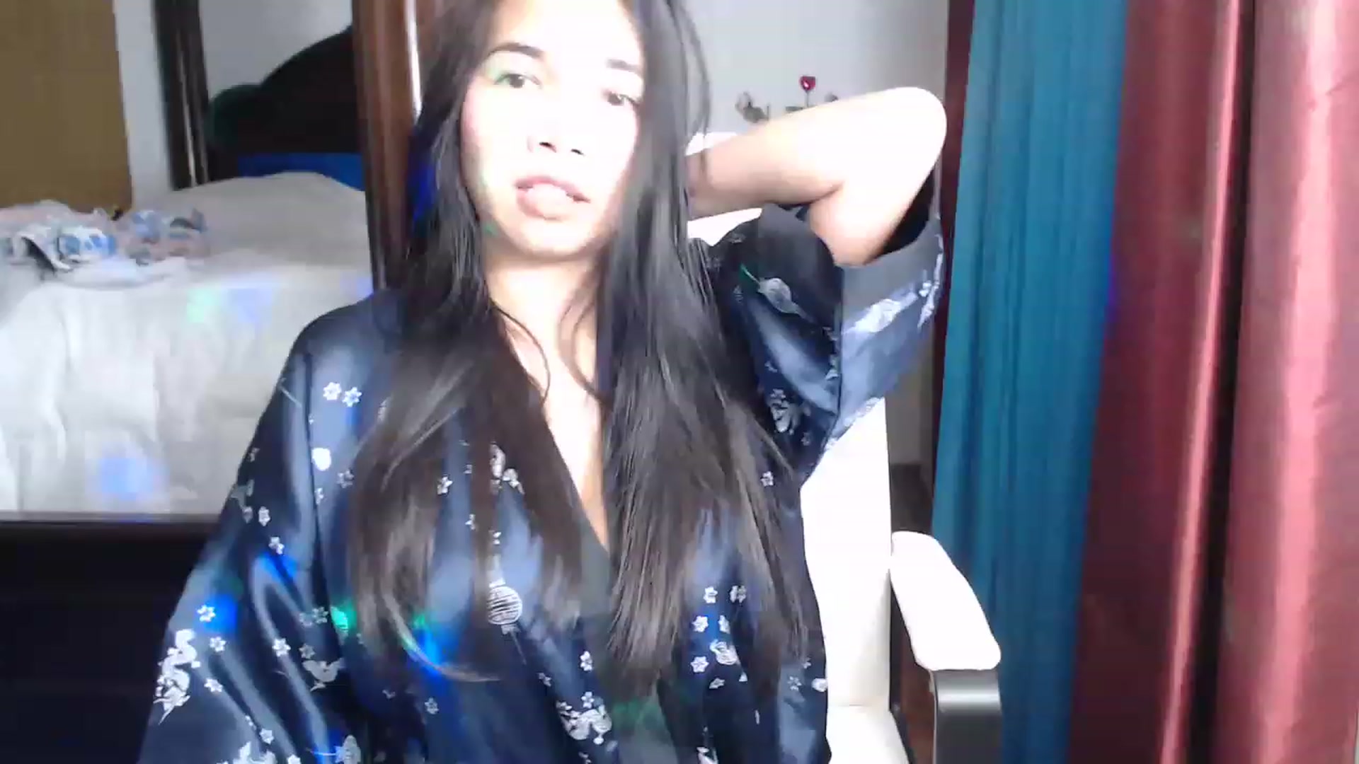 Gallery image thumbnail from Littlekai2023's myfreecams stream on, 03/24/2023, 02:21 image 10 of 20