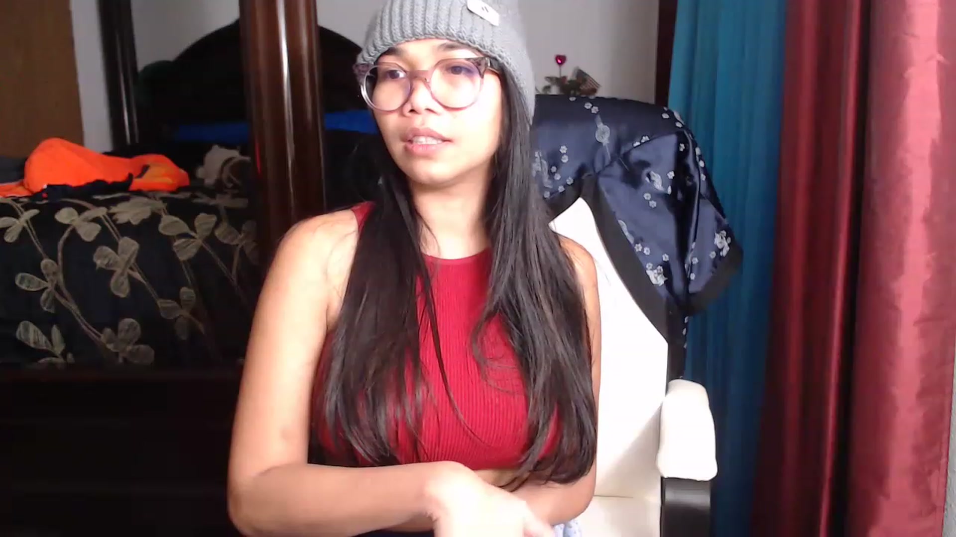 Gallery image thumbnail from Littlekai2023's myfreecams stream on, 03/25/2023, 15:38 image 6 of 20