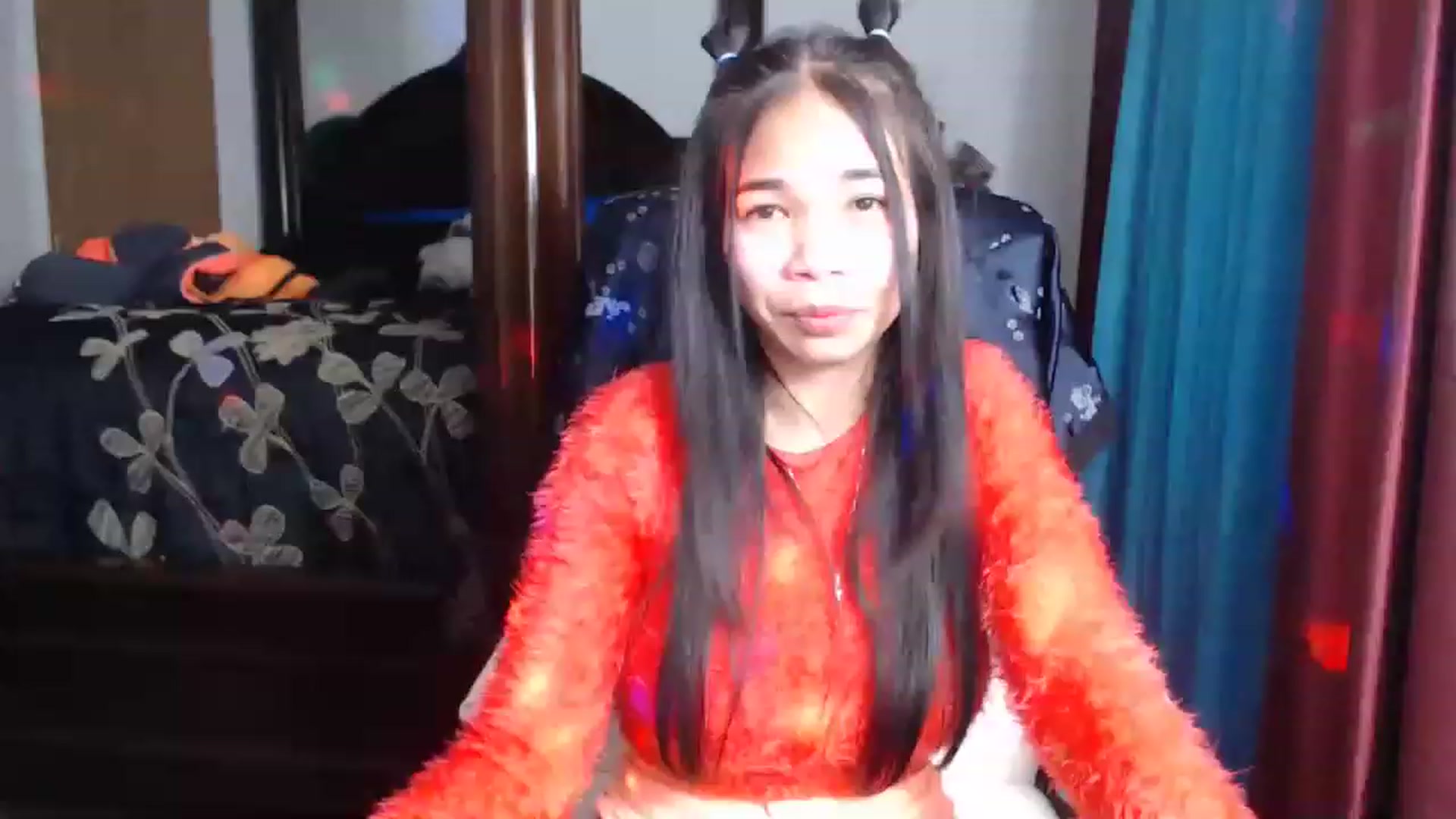 Gallery image thumbnail from Littlekai2023's myfreecams stream on, 03/26/2023, 02:12 image 11 of 20