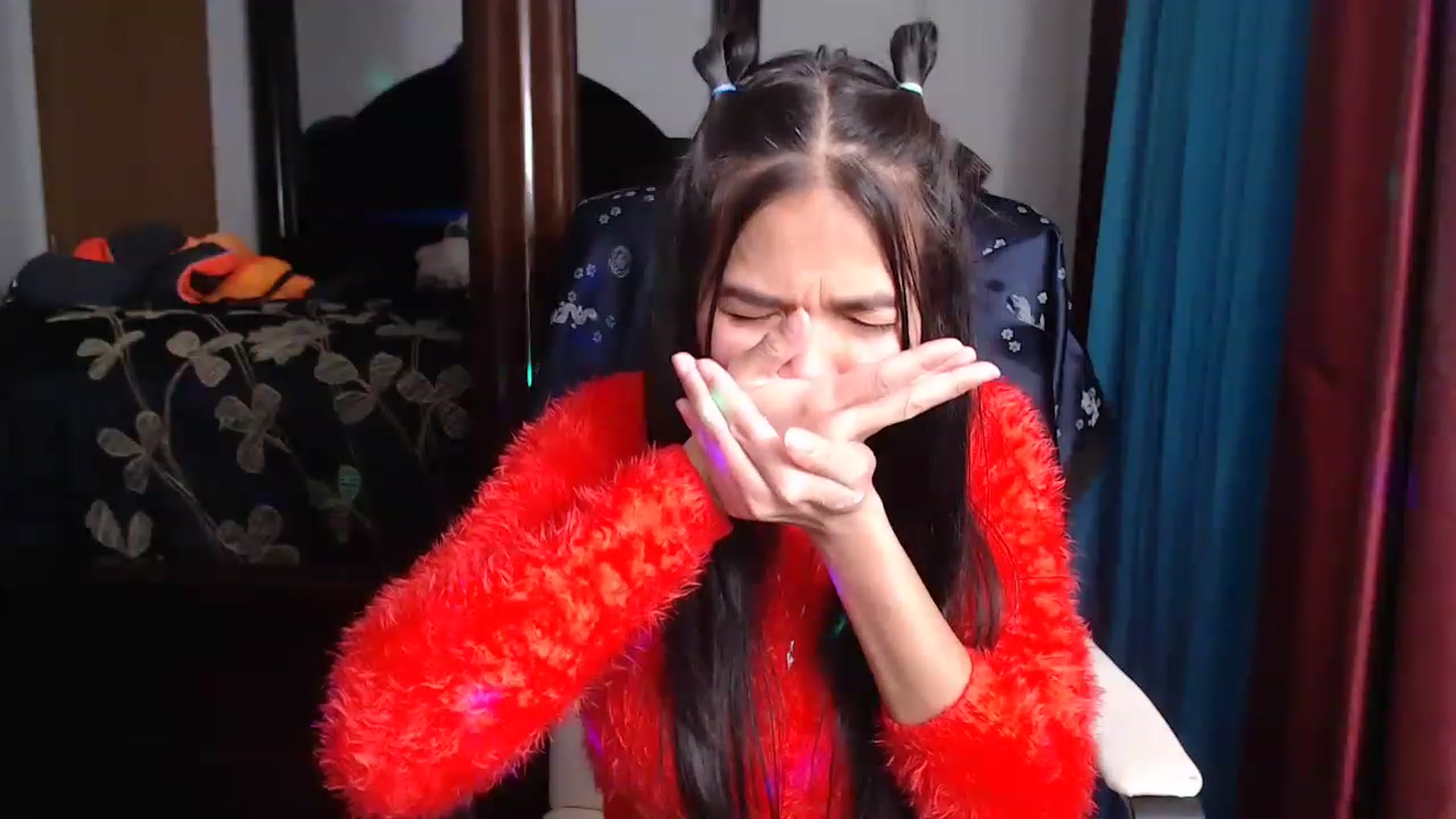 Gallery image thumbnail from Littlekai2023's myfreecams stream on, 03/26/2023, 03:49 image 15 of 20