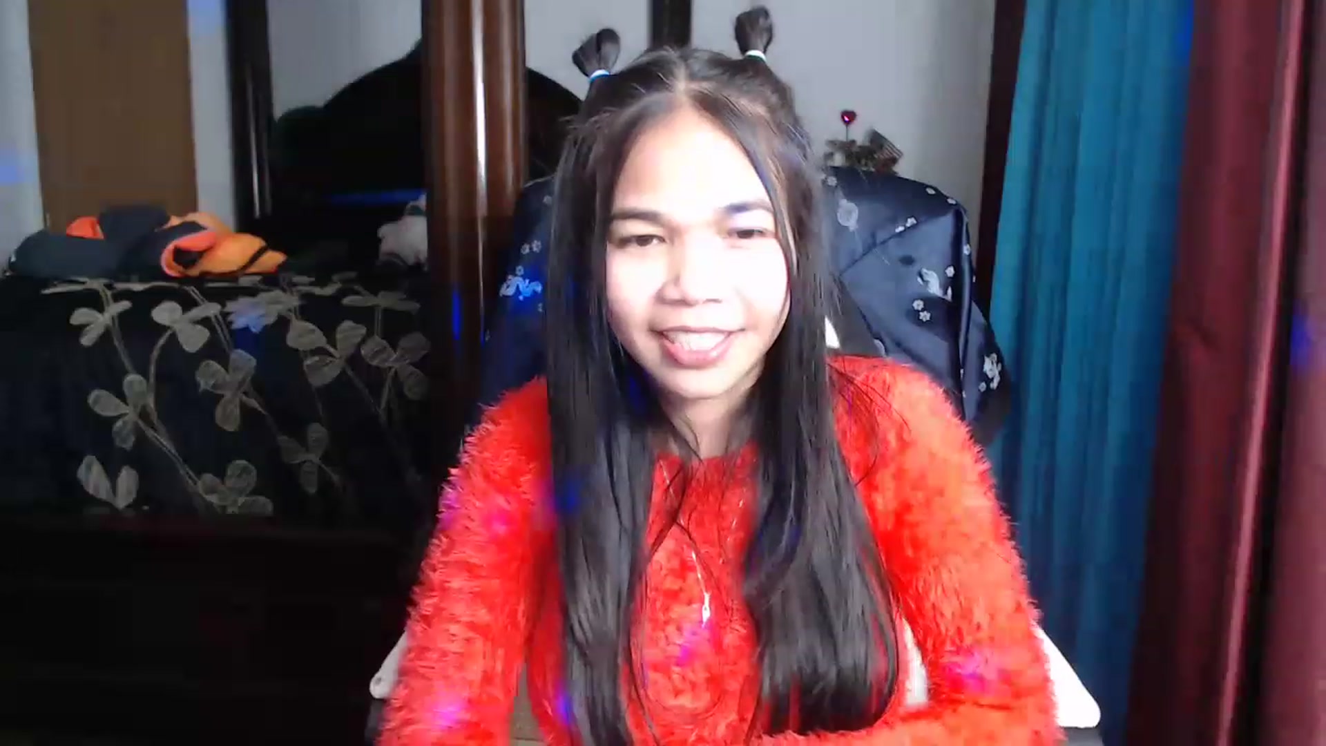 Gallery image thumbnail from Littlekai2023's myfreecams stream on, 03/26/2023, 03:49 image 16 of 20