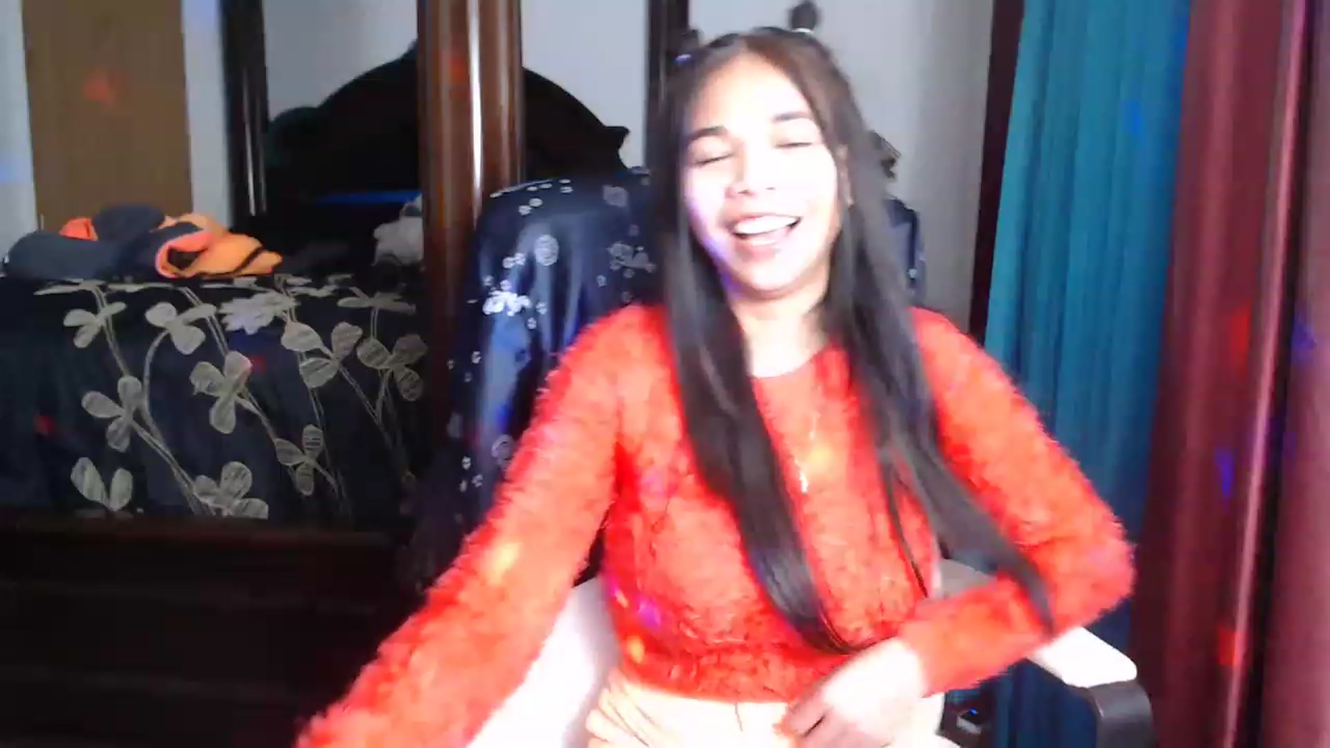Gallery image thumbnail from Littlekai2023's myfreecams stream on, 03/26/2023, 03:49 image 2 of 20