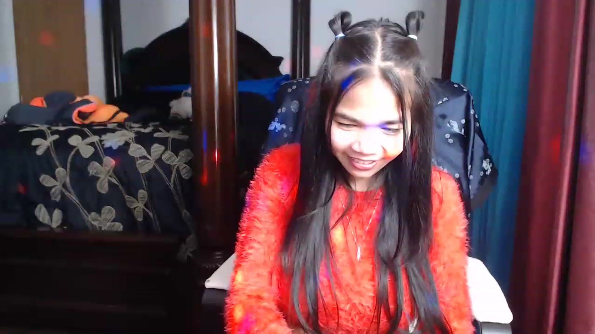 Gallery image thumbnail from Littlekai2023's myfreecams stream on, 03/26/2023, 03:49 image 17 of 20