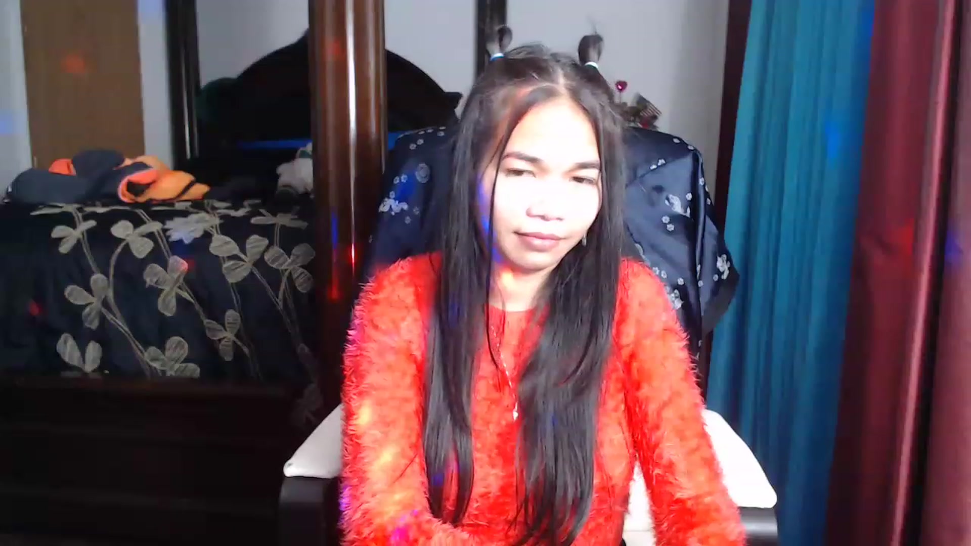 Gallery image thumbnail from Littlekai2023's myfreecams stream on, 03/26/2023, 03:49 image 14 of 20