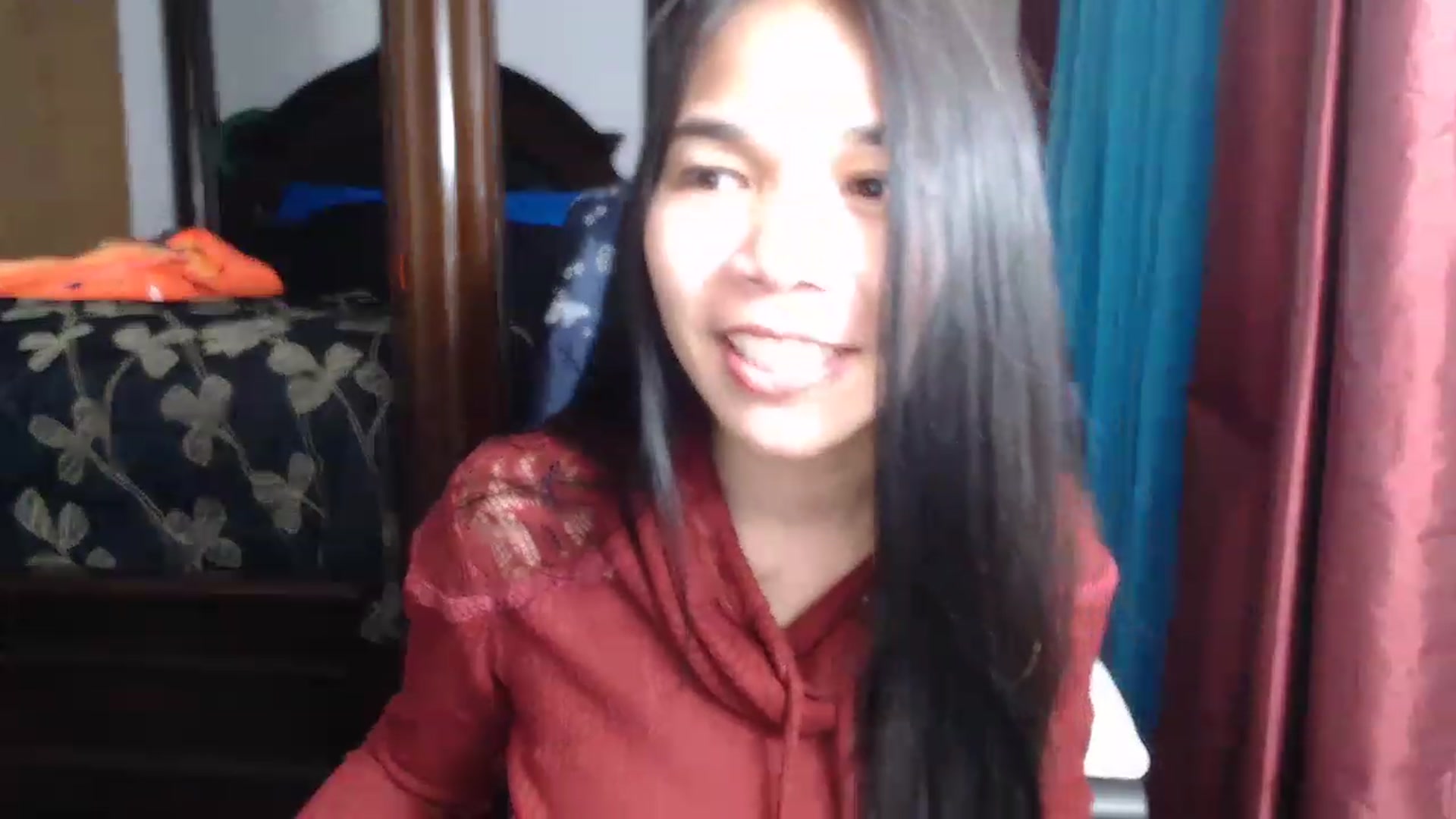 Gallery image thumbnail from Littlekai2023's myfreecams stream on, 03/27/2023, 05:07 image 19 of 20