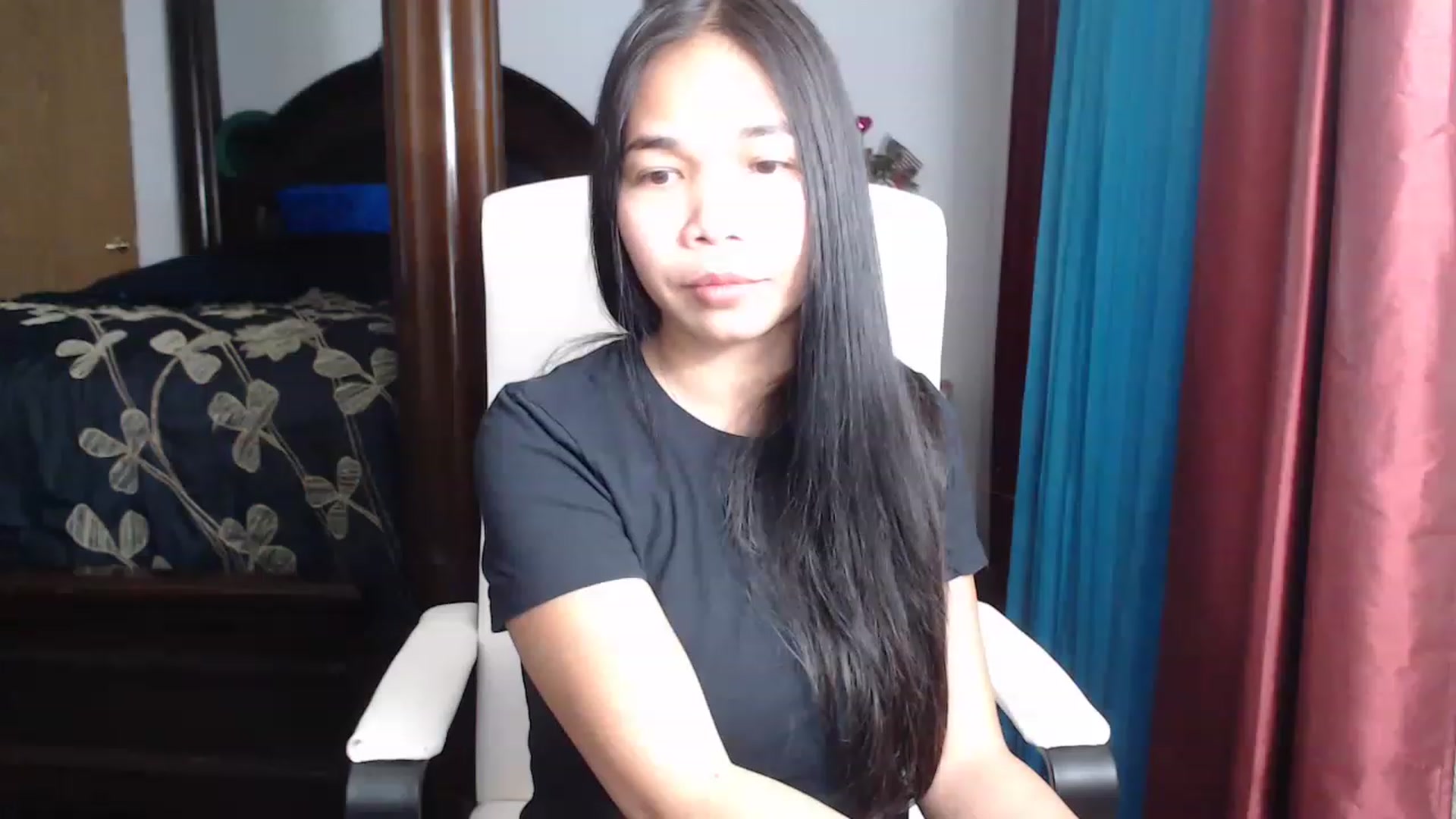 Gallery image thumbnail from Littlekai2023's myfreecams stream on, 03/29/2023, 04:13 image 3 of 20