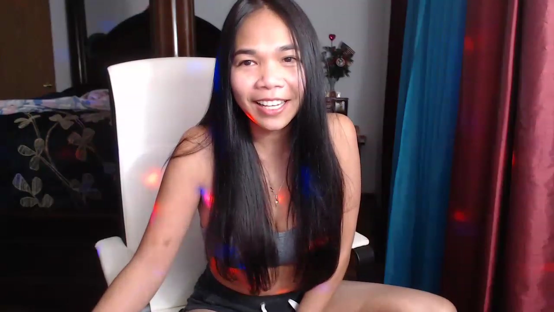 Gallery image thumbnail from Littlekai2023's myfreecams stream on, 03/31/2023, 24:02 image 7 of 20