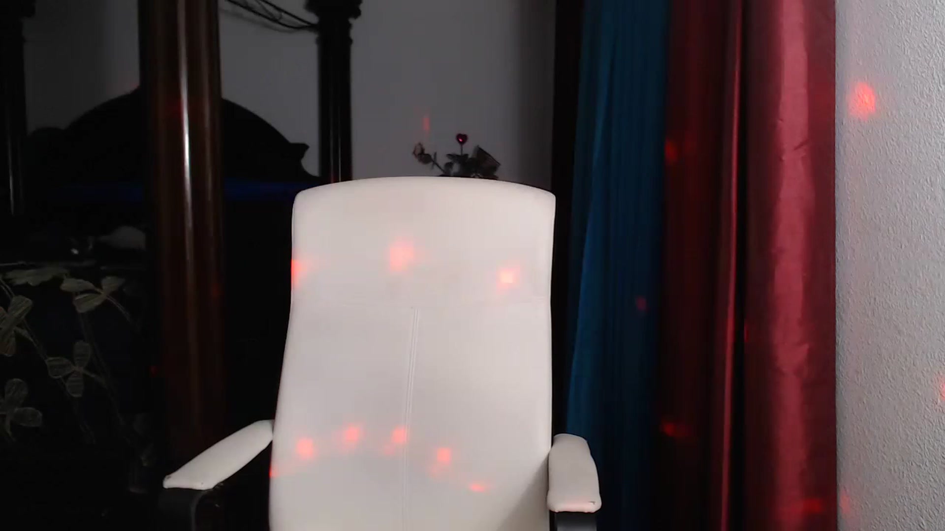 Gallery image thumbnail from Littlekai2023's myfreecams stream on, 03/31/2023, 02:59 image 5 of 20