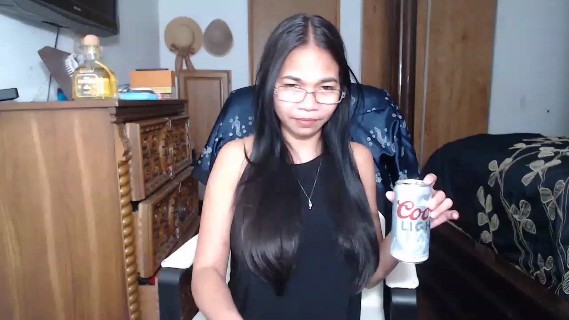 Gallery image thumbnail from Littlekai2023's myfreecams stream on, 04/02/2023, 04:12 image 14 of 20