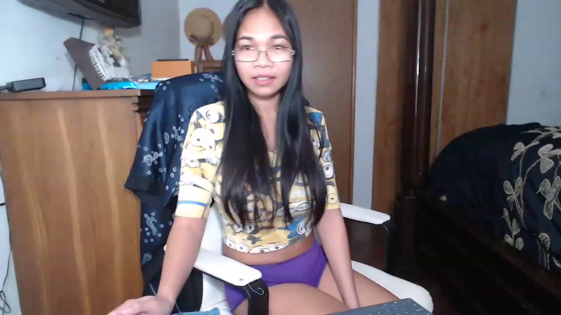 Gallery image thumbnail from Littlekai2023's myfreecams stream on, 04/02/2023, 12:31 image 4 of 20
