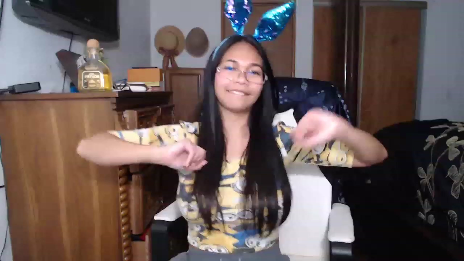 Gallery image thumbnail from Littlekai2023's myfreecams stream on, 04/02/2023, 15:53 image 7 of 20