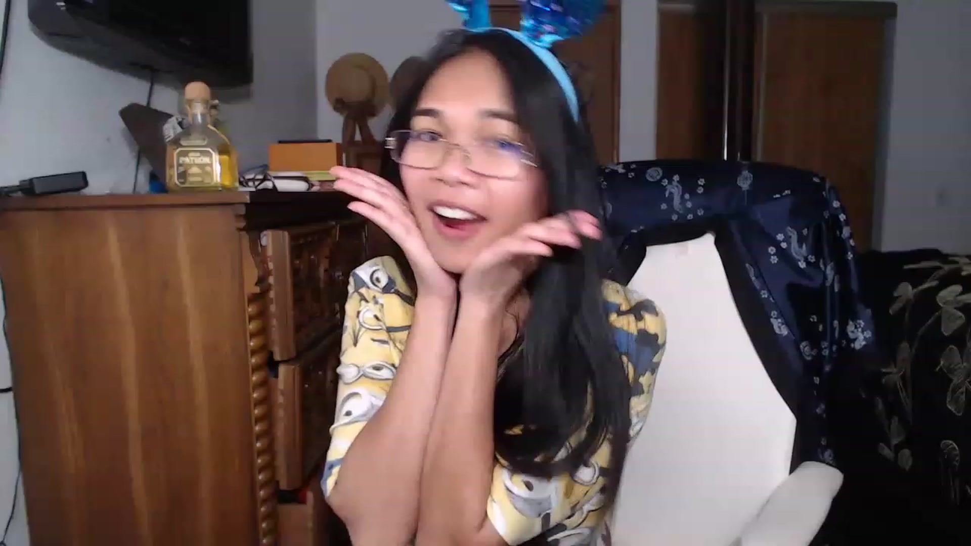 Gallery image thumbnail from Littlekai2023's myfreecams stream on, 04/02/2023, 15:53 image 10 of 20