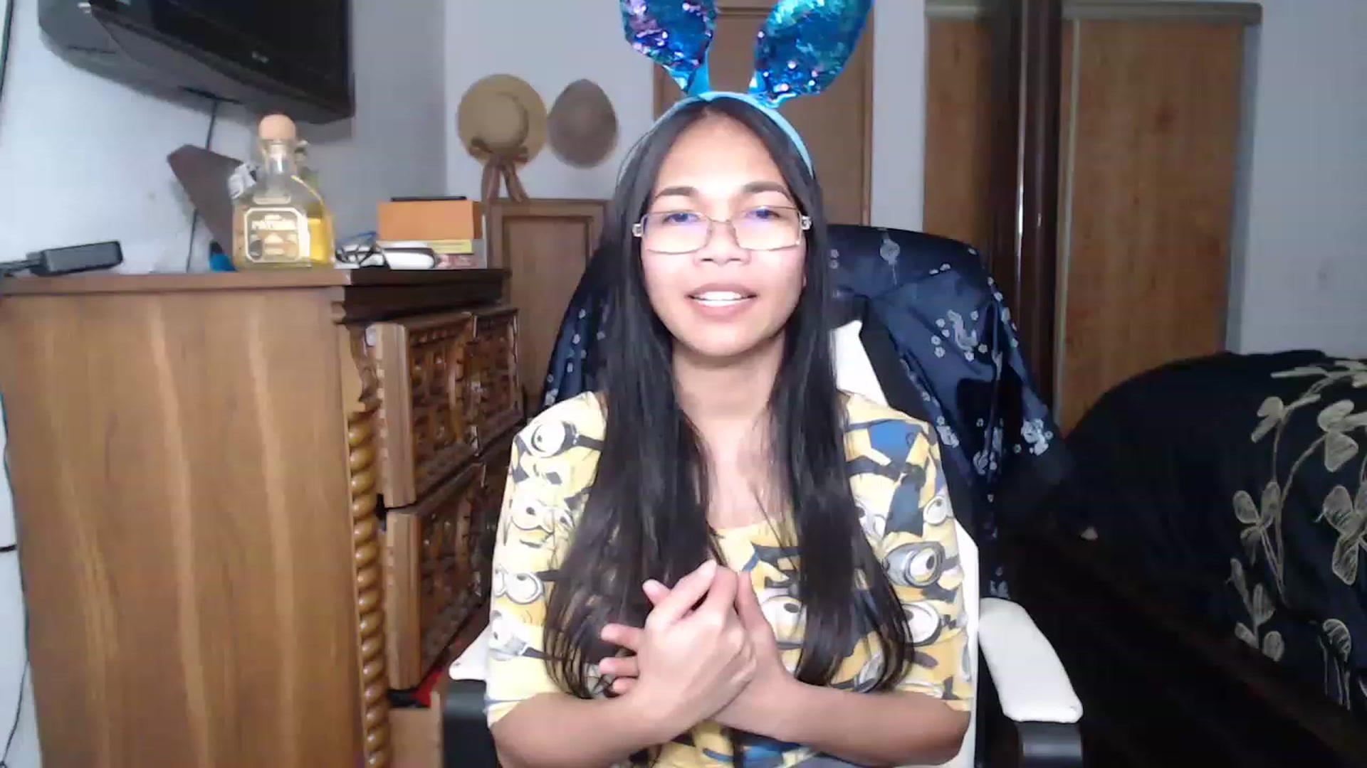Gallery image thumbnail from Littlekai2023's myfreecams stream on, 04/02/2023, 15:53 image 14 of 20