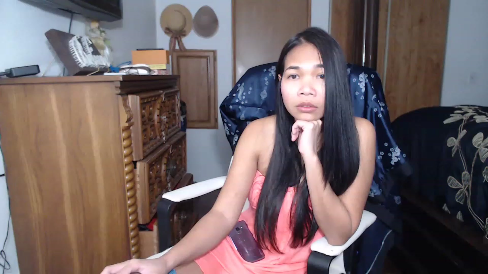 Gallery image thumbnail from Littlekai2023's myfreecams stream on, 04/03/2023, 20:19 image 1 of 20