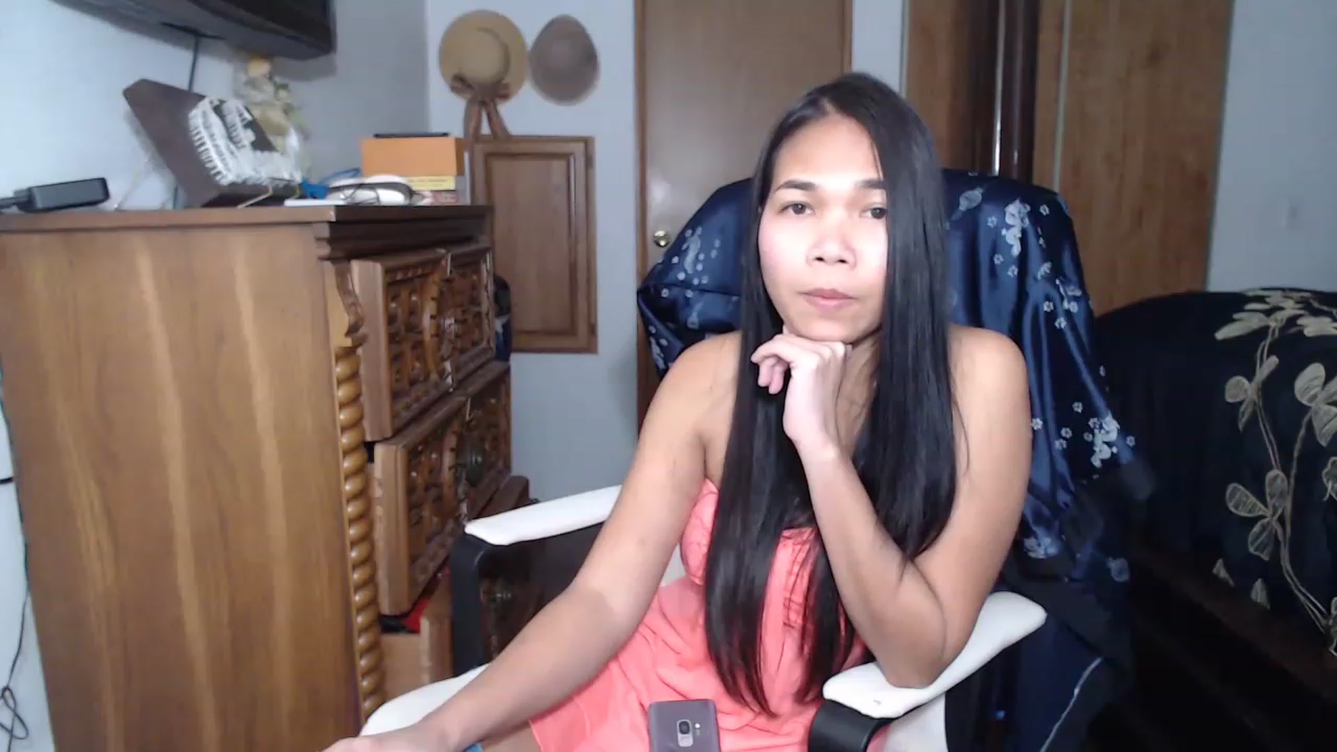 Gallery image thumbnail from Littlekai2023's myfreecams stream on, 04/03/2023, 20:19 image 7 of 20
