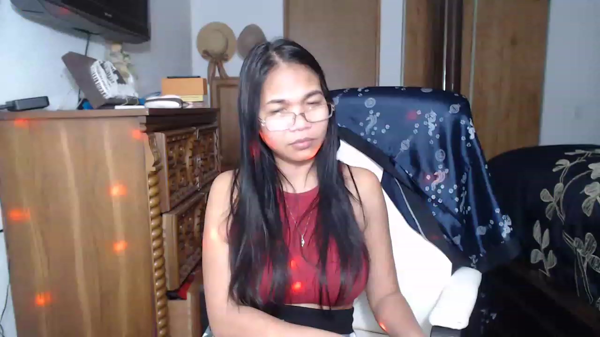 Gallery image thumbnail from Littlekai2023's myfreecams stream on, 04/05/2023, 02:20 image 16 of 20
