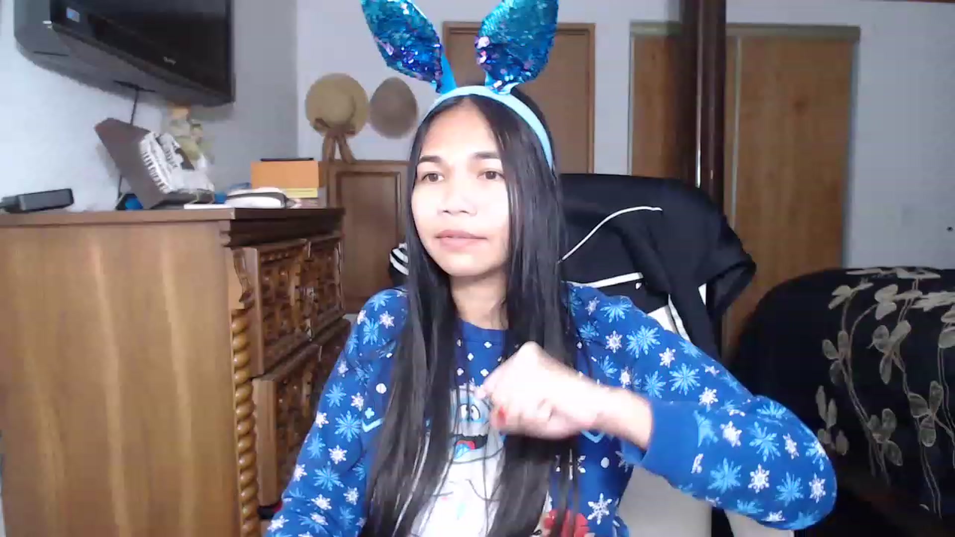Gallery image thumbnail from Littlekai2023's myfreecams stream on, 04/06/2023, 02:37 image 20 of 20