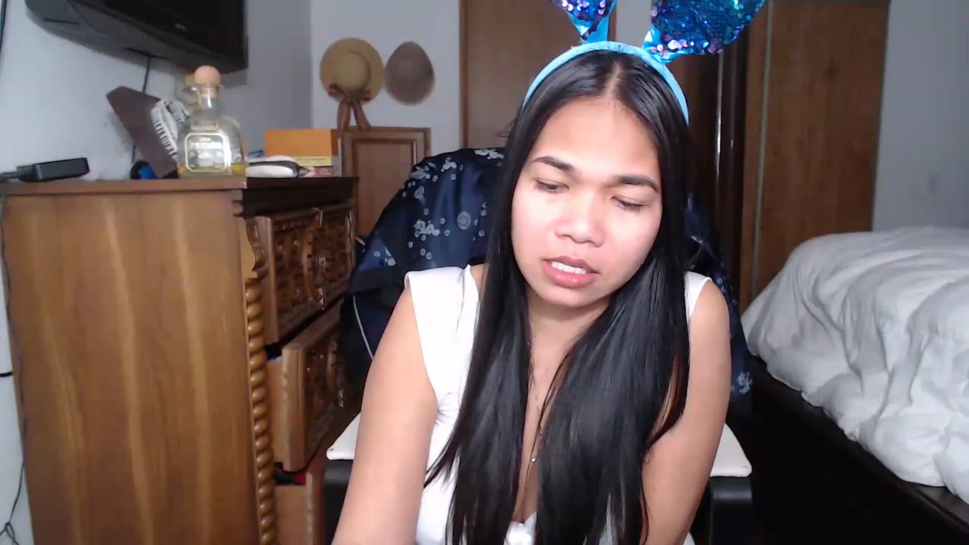 Gallery image thumbnail from Littlekai2023's myfreecams stream on, 04/09/2023, 03:55 image 7 of 20