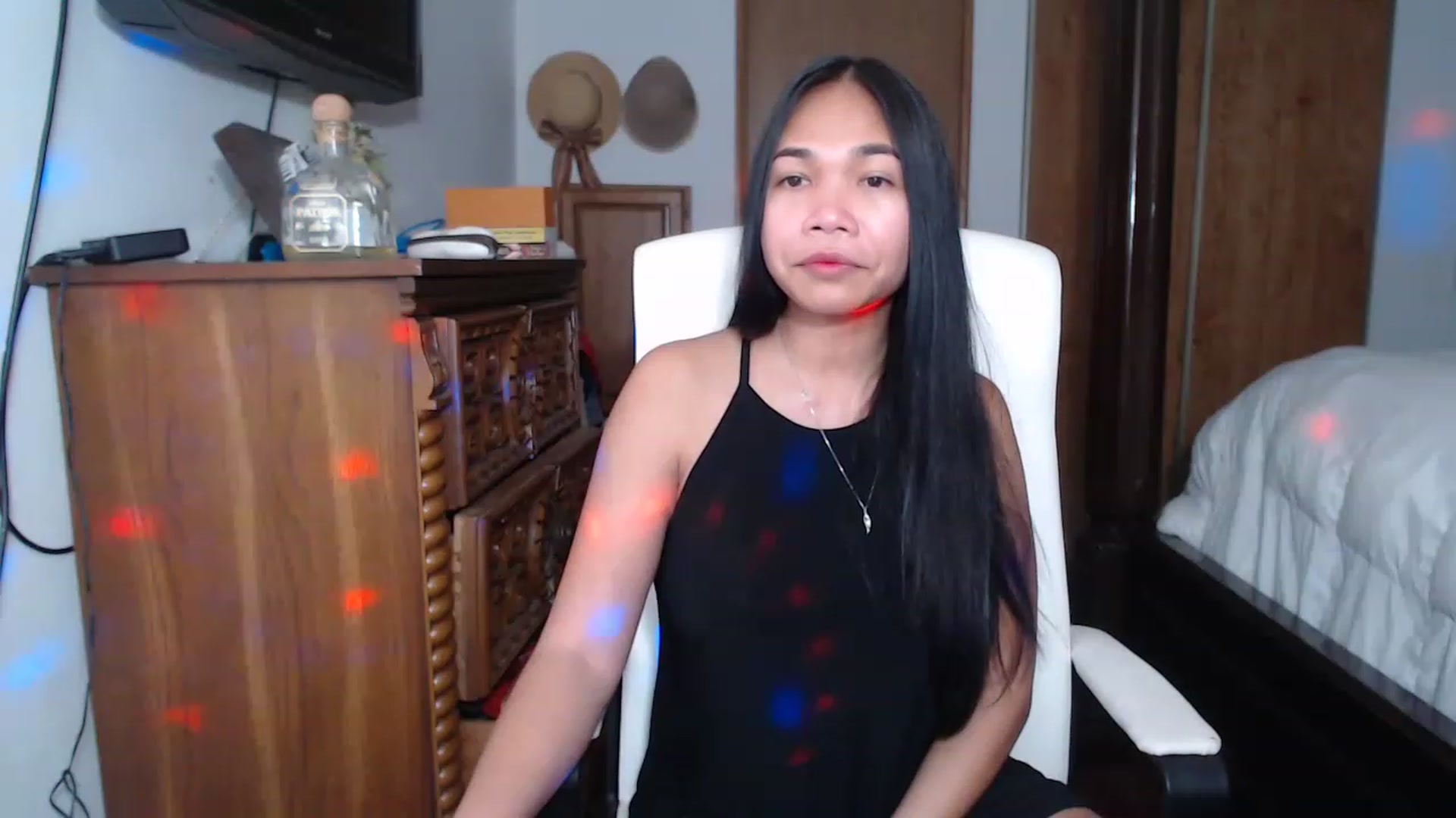 Gallery image thumbnail from Littlekai2023's myfreecams stream on, 04/12/2023, 01:11 image 11 of 20