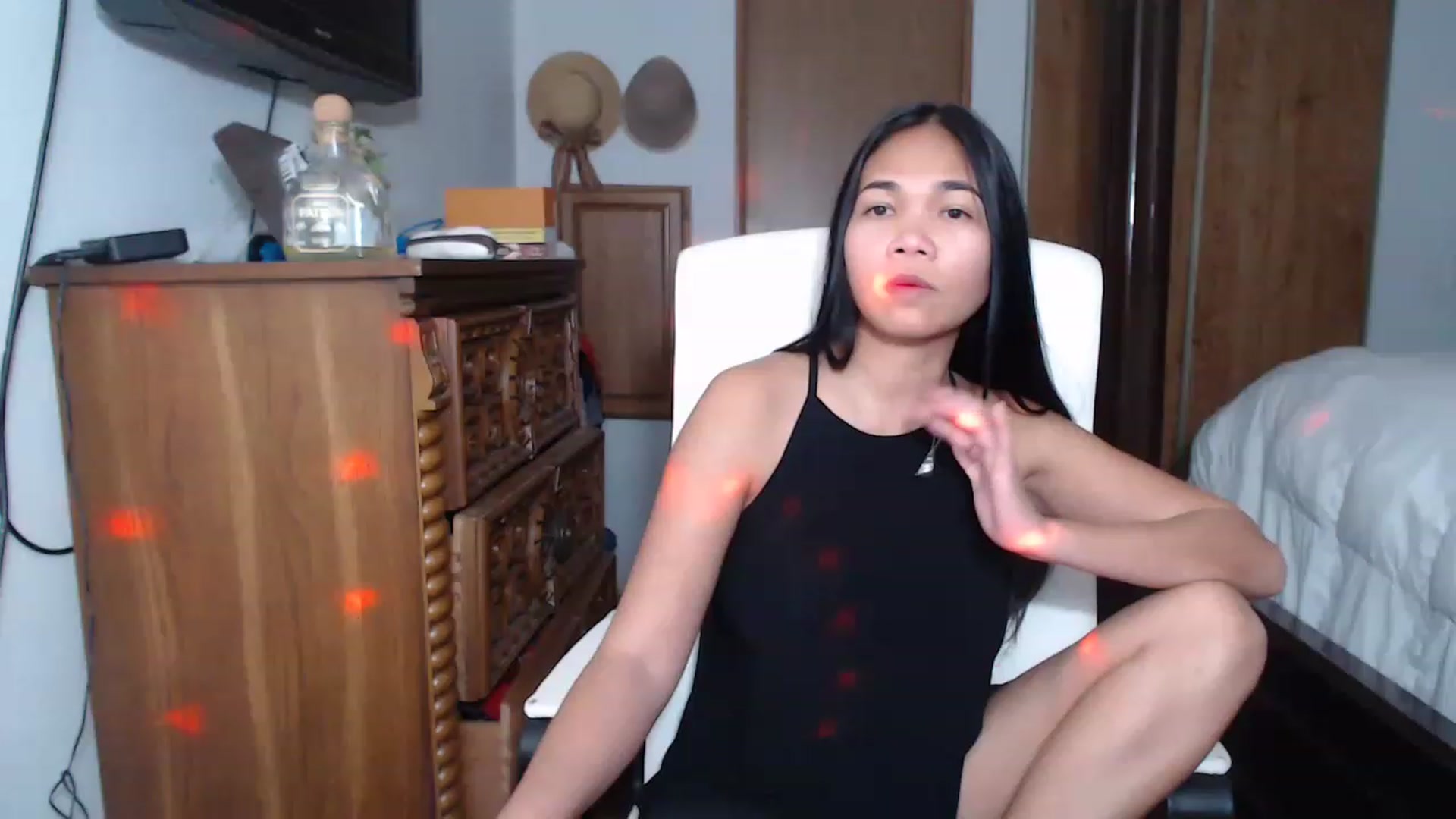 Gallery image thumbnail from Littlekai2023's myfreecams stream on, 04/12/2023, 01:11 image 12 of 20