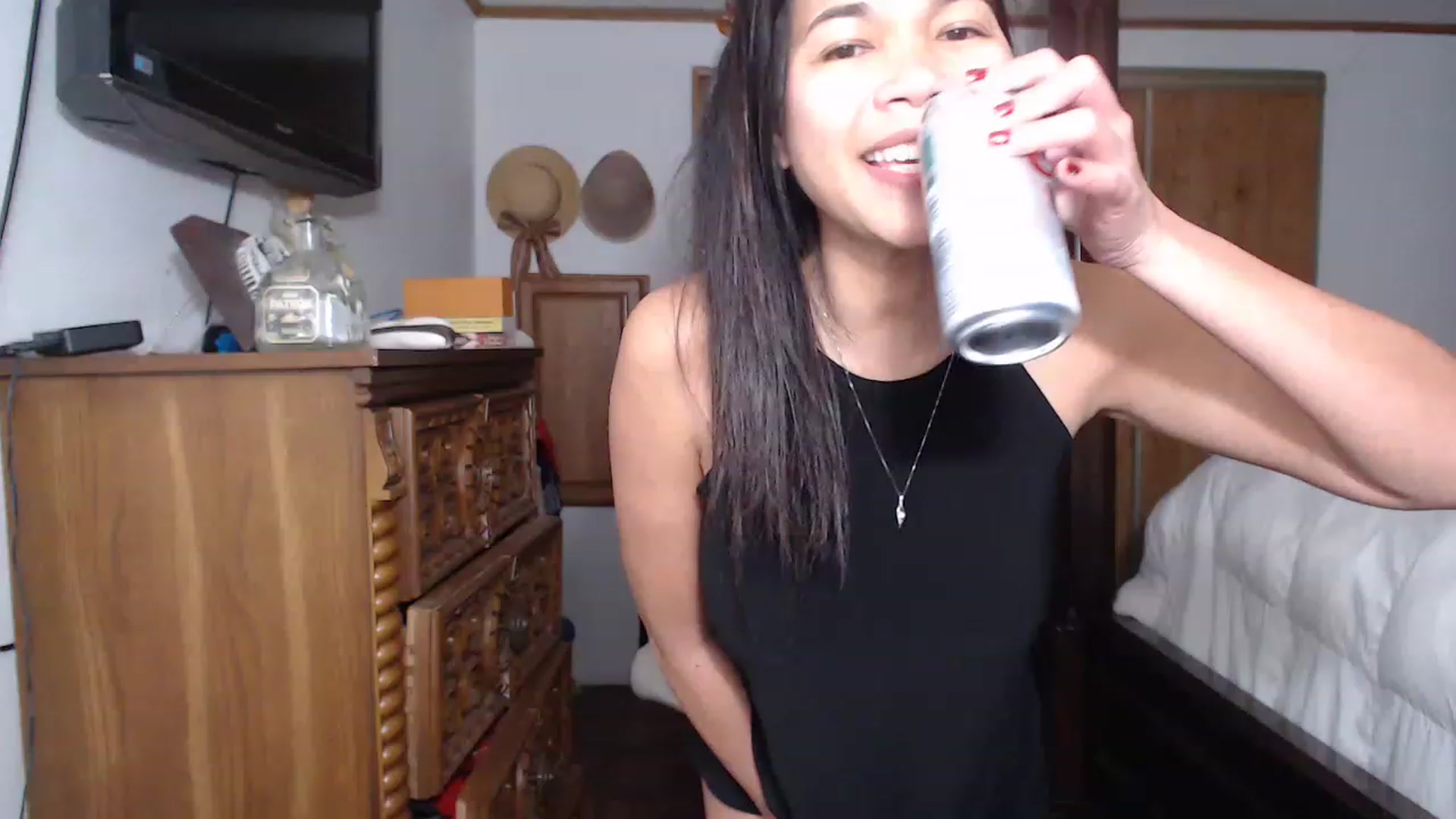 Gallery image thumbnail from Littlekai2023's myfreecams stream on, 04/12/2023, 04:31 image 18 of 20