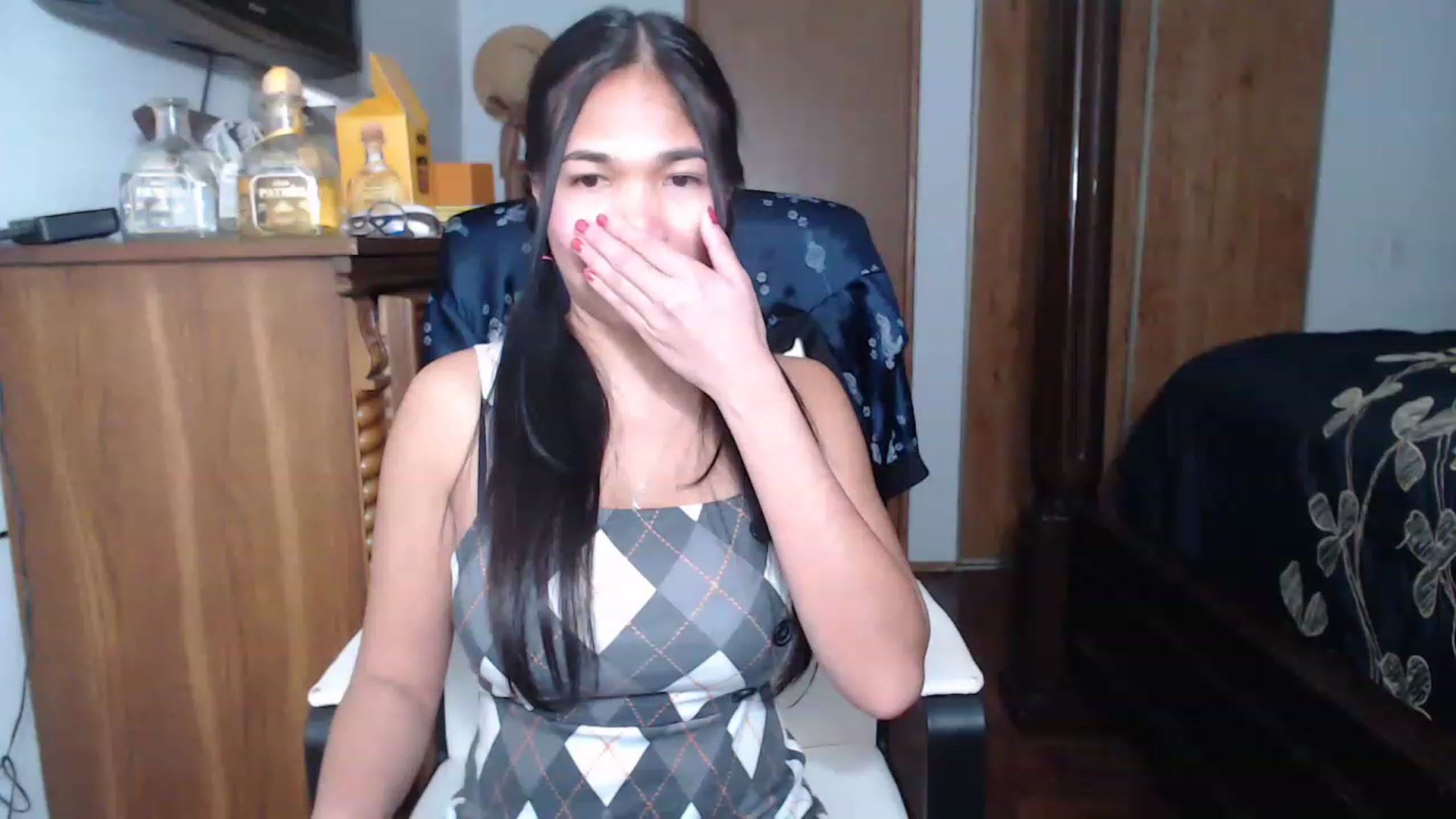 Gallery image thumbnail from Littlekai2023's myfreecams stream on, 04/16/2023, 02:51 image 11 of 20