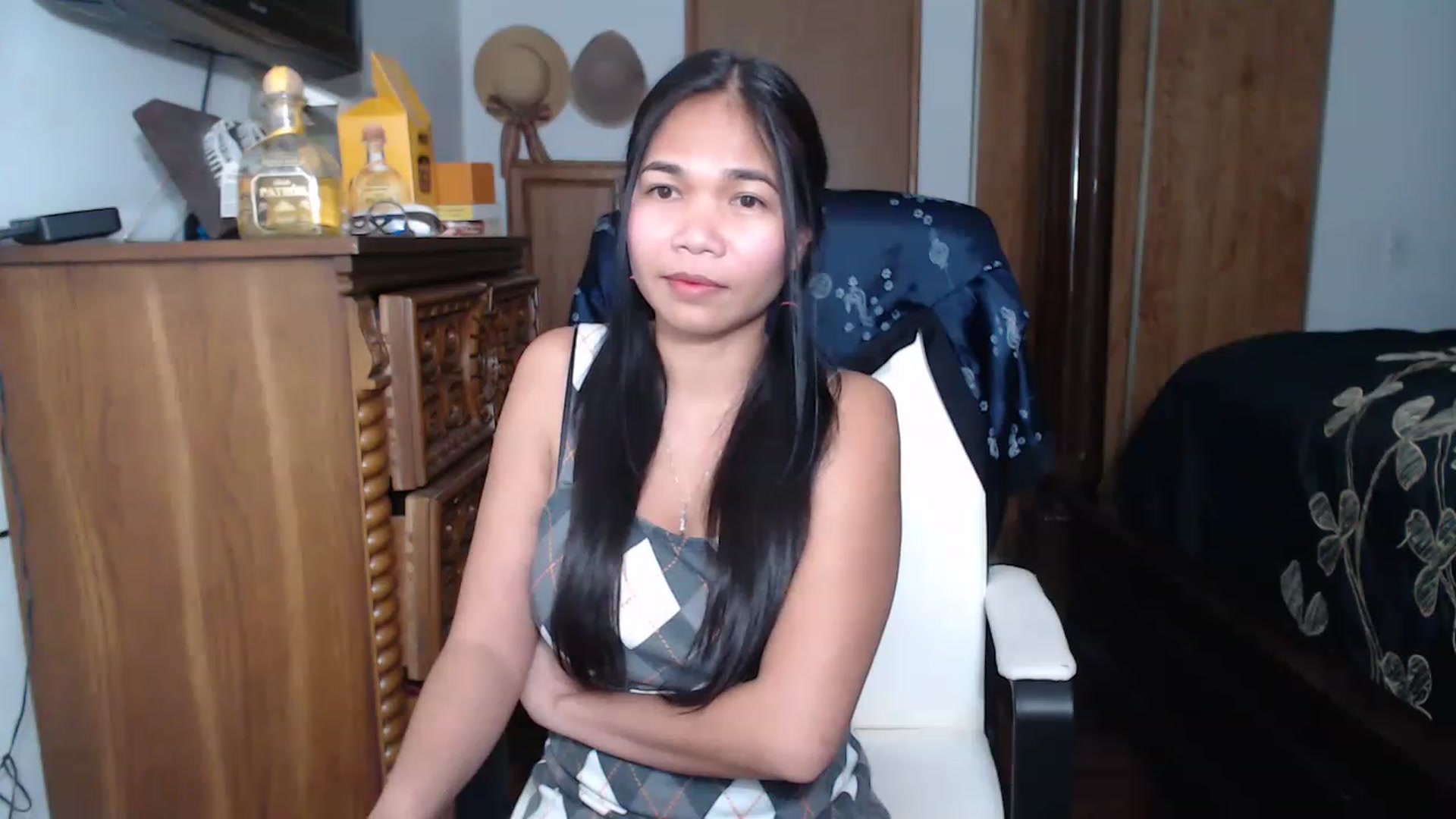 Gallery image thumbnail from Littlekai2023's myfreecams stream on, 04/16/2023, 05:02 image 6 of 20