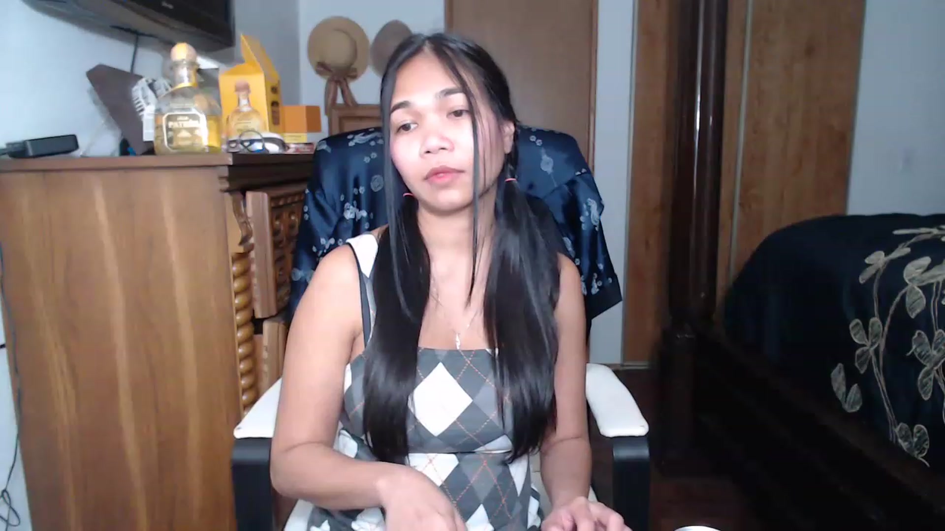 Gallery image thumbnail from Littlekai2023's myfreecams stream on, 04/16/2023, 05:02 image 3 of 20